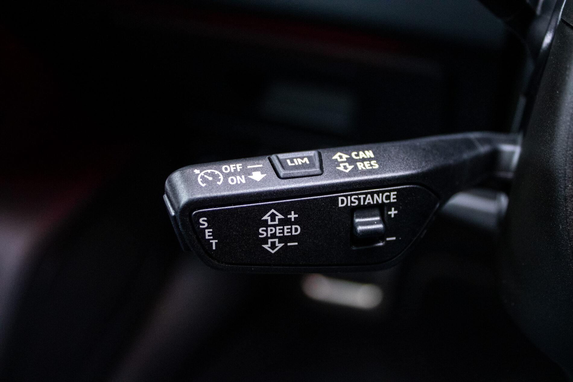 2023 AUDI A6, černá kombi, 60 576 km