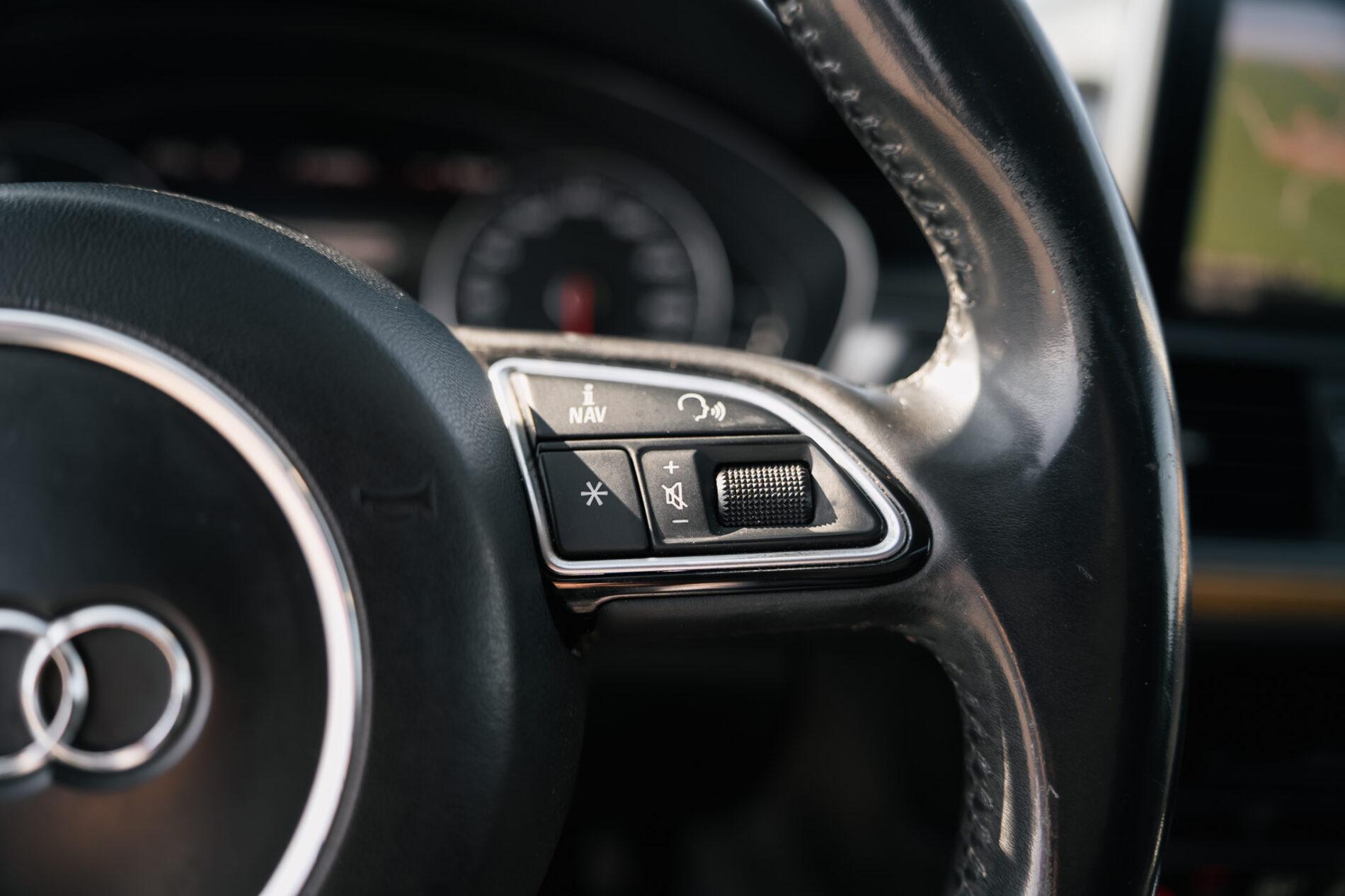 2012 AUDI A6, hnědá kombi, 242 101 km