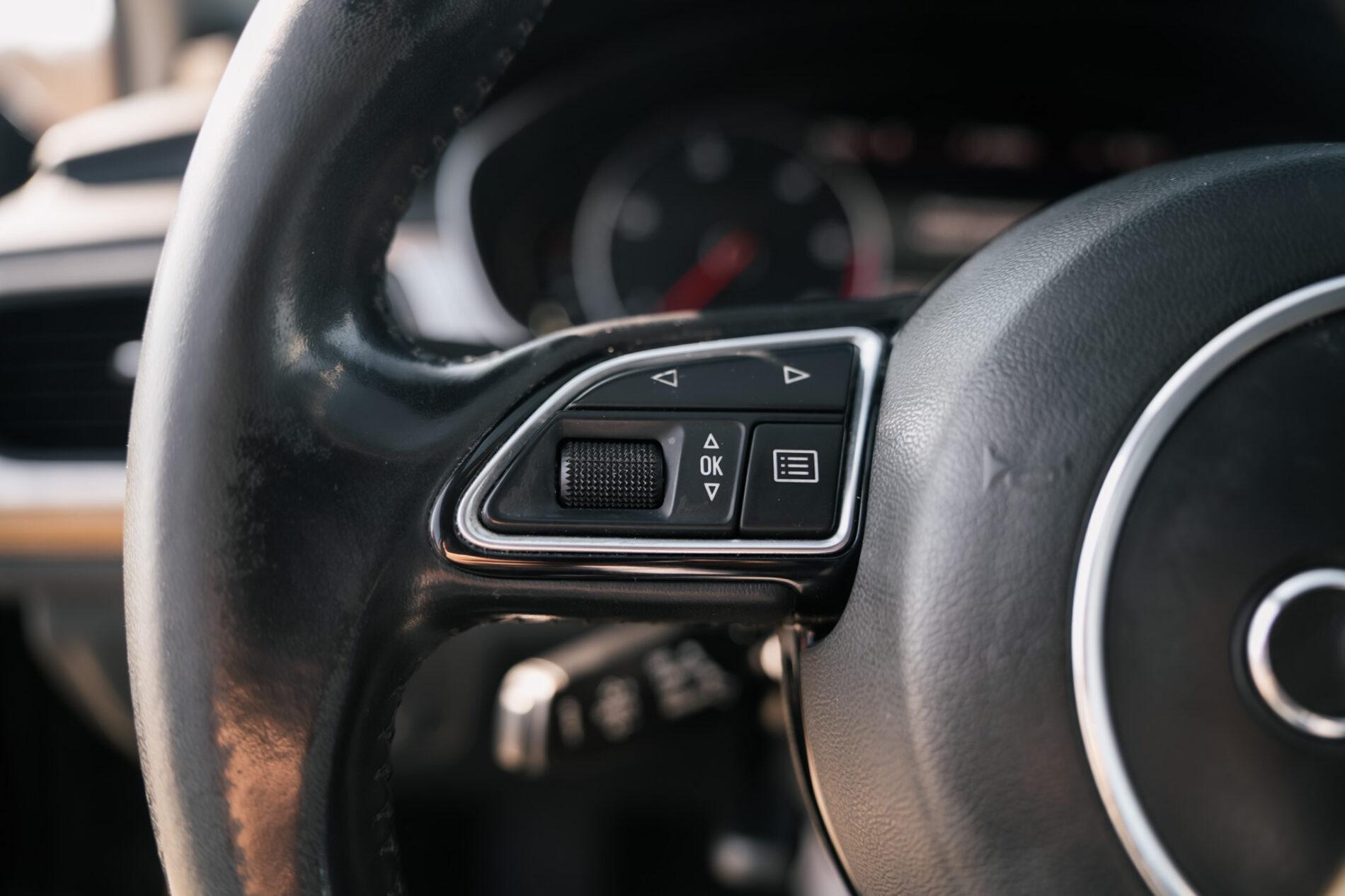 2012 AUDI A6, hnědá kombi, 242 101 km