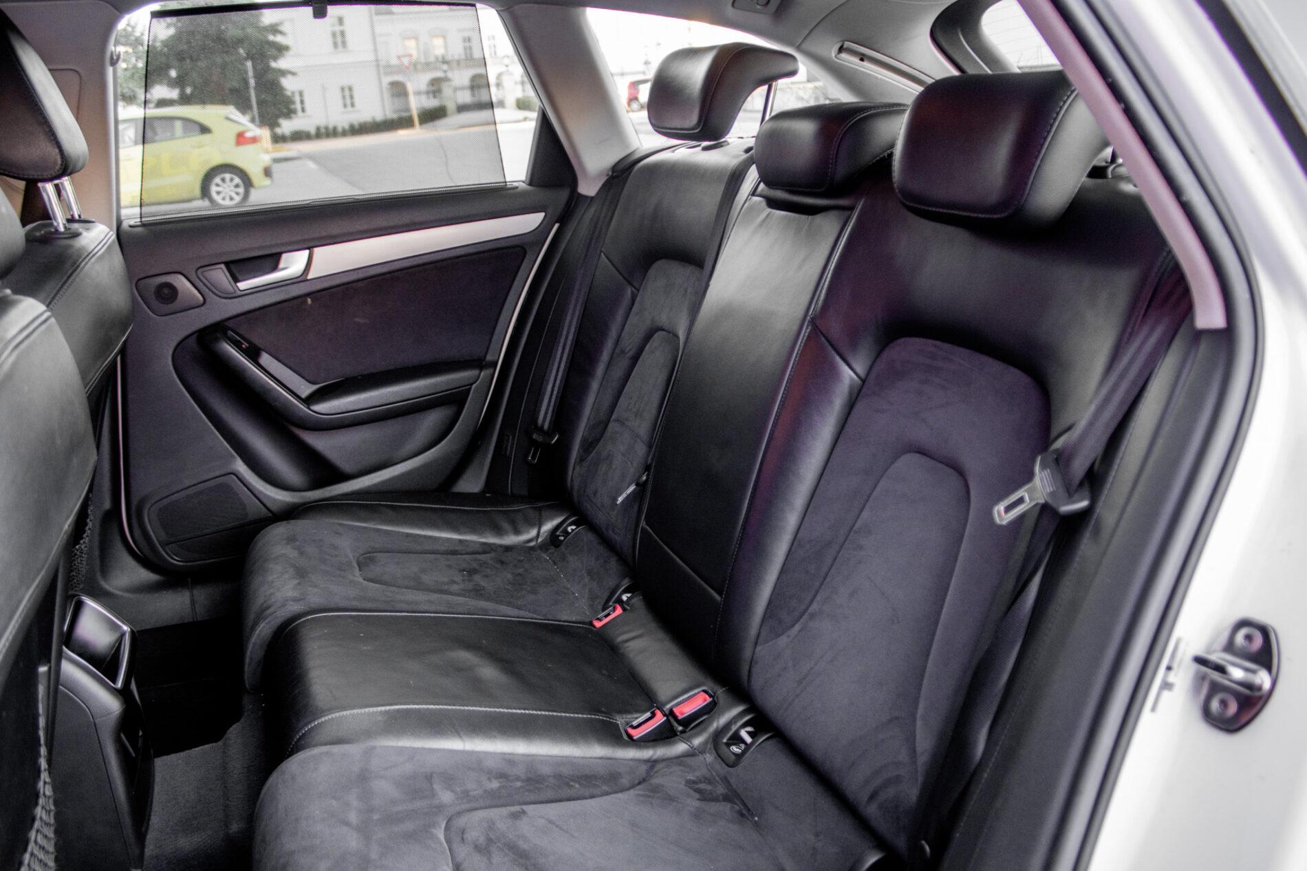 2010 AUDI A4, bílá kombi, 260 367 km