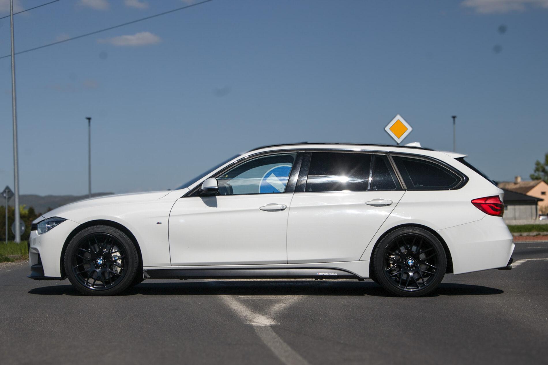 2017 BMW 335d, bílá kombi, 150 450 km