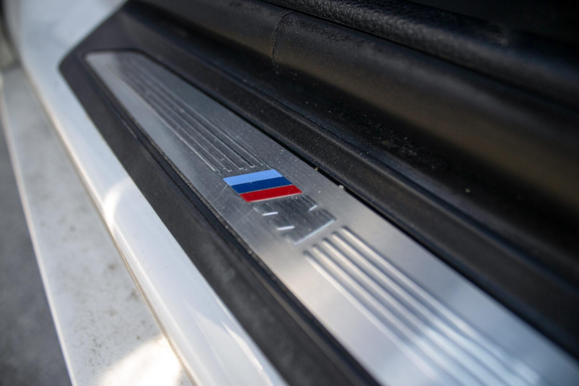 2017 BMW 335d, bílá kombi, 150 450 km