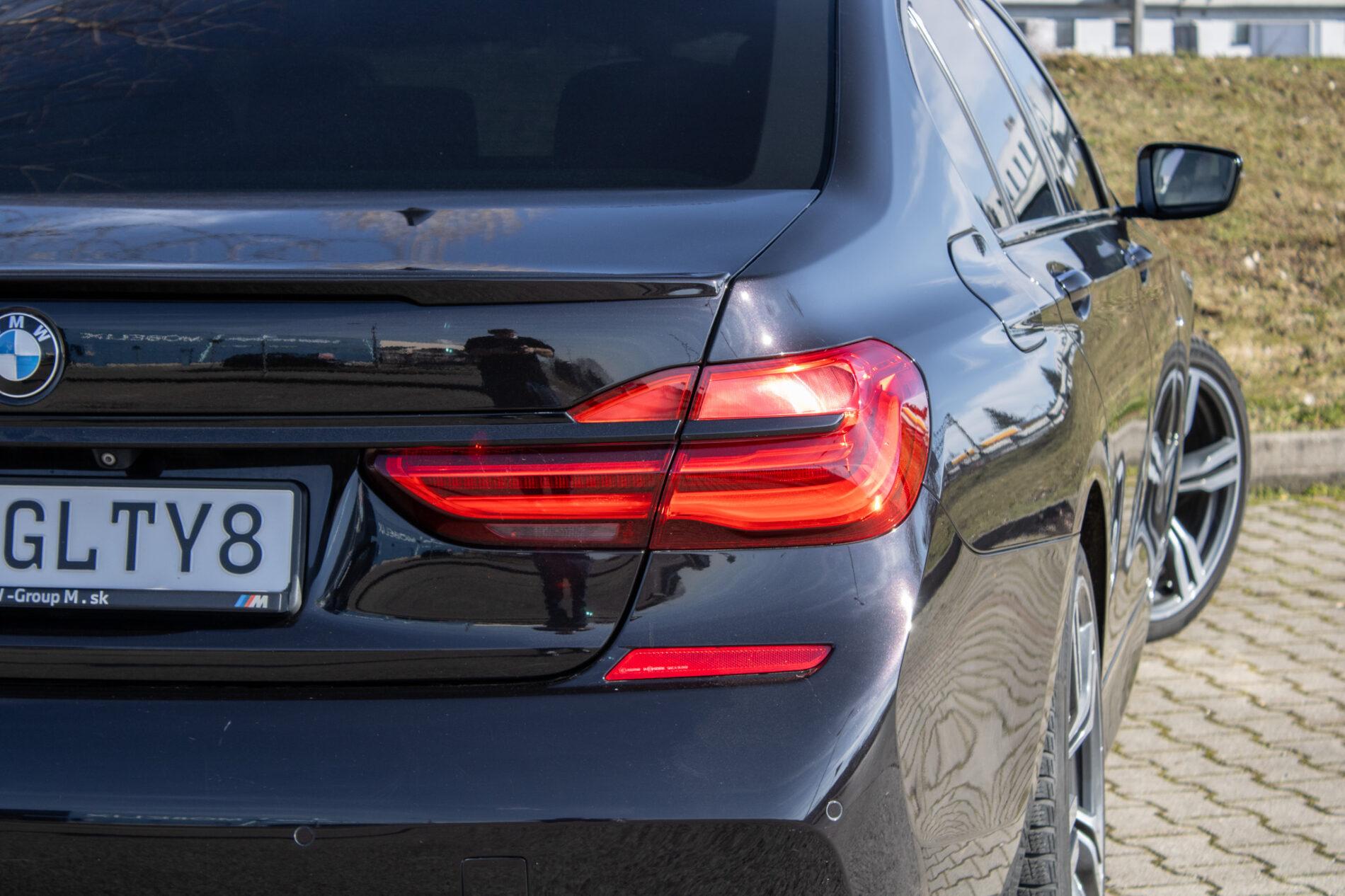 2017 BMW 740d, černá sedan, 137 000 km