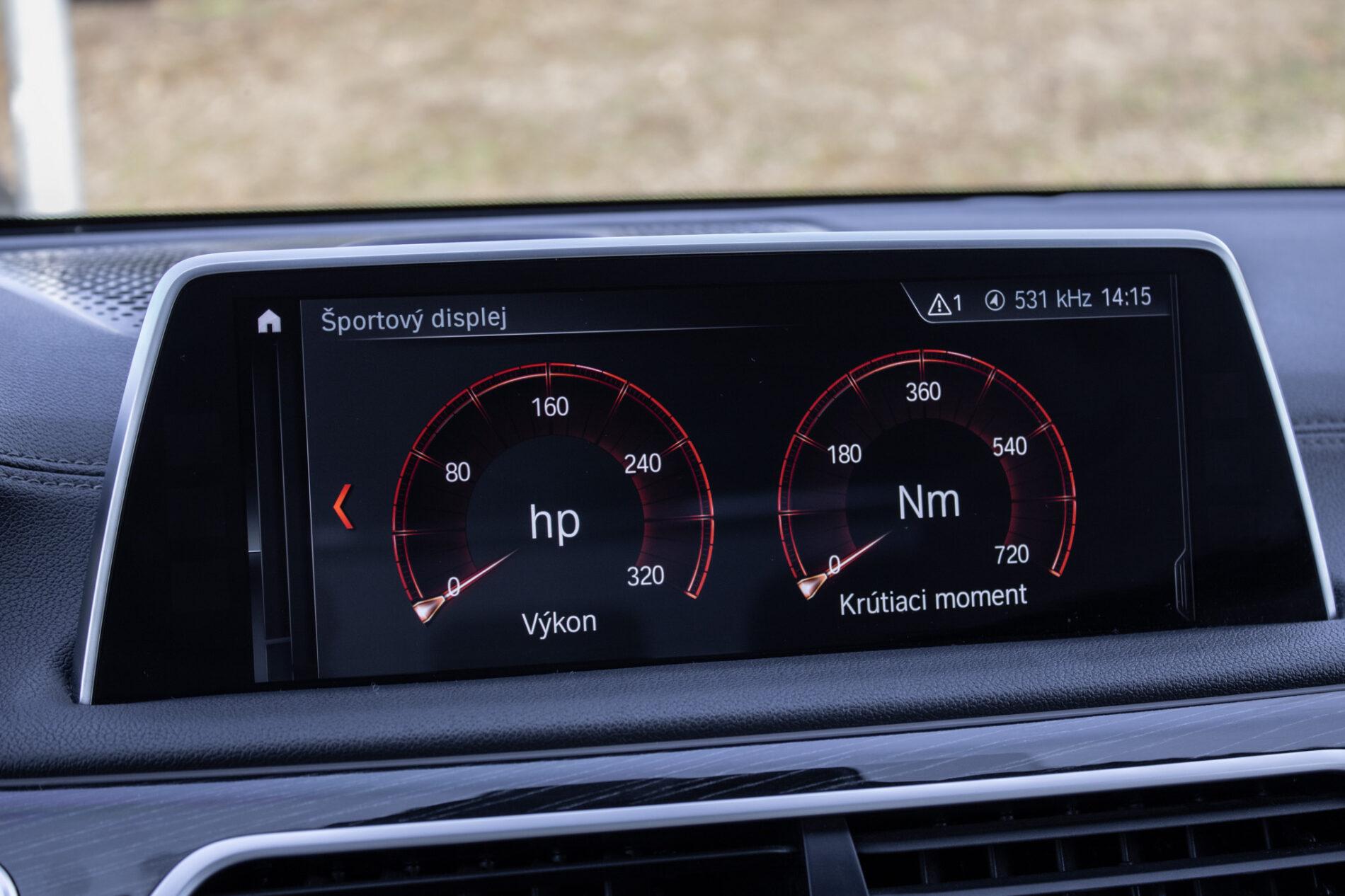2017 BMW 740d, černá sedan, 137 000 km