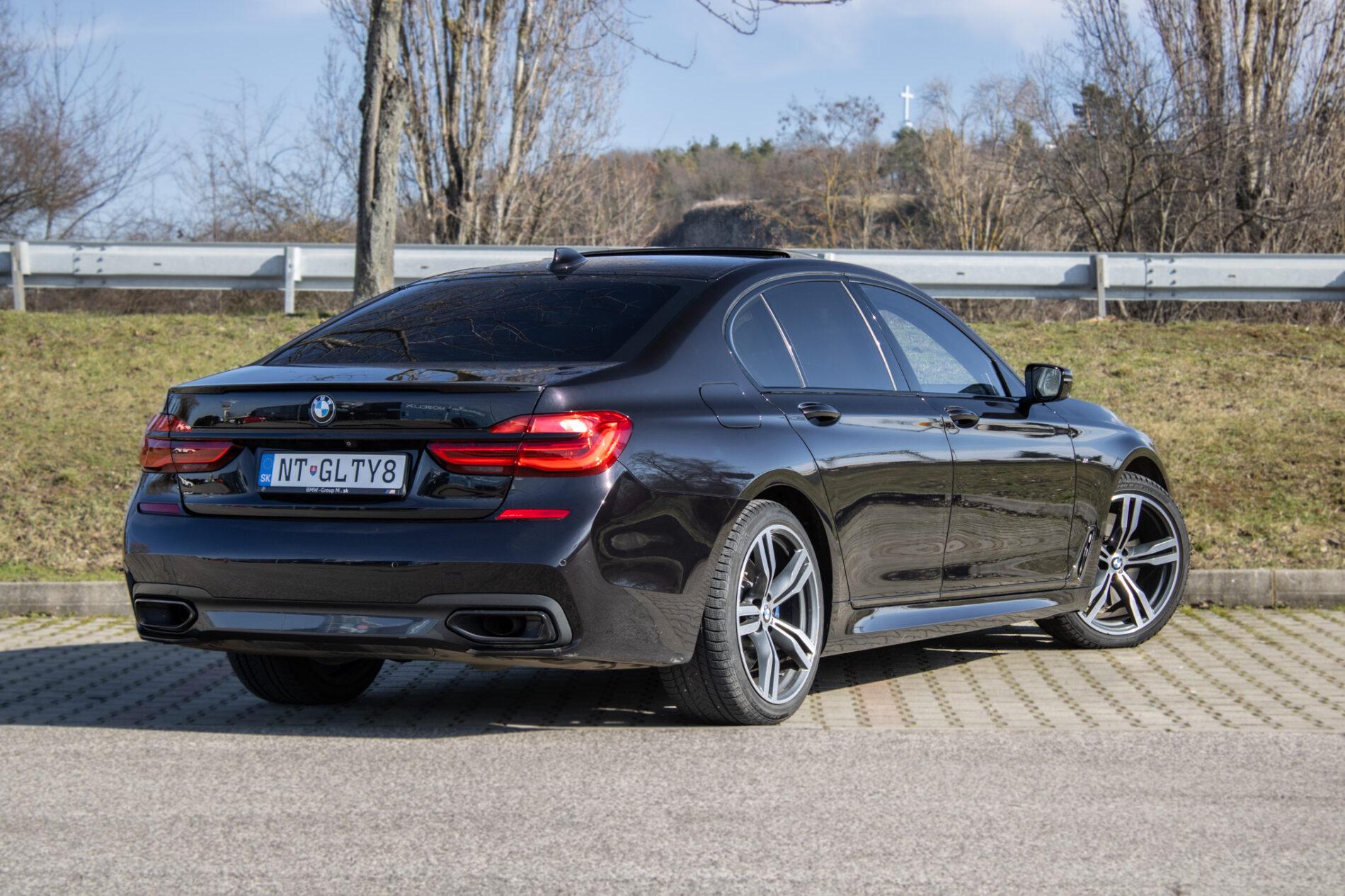 2017 BMW 740d, černá sedan, 137 000 km