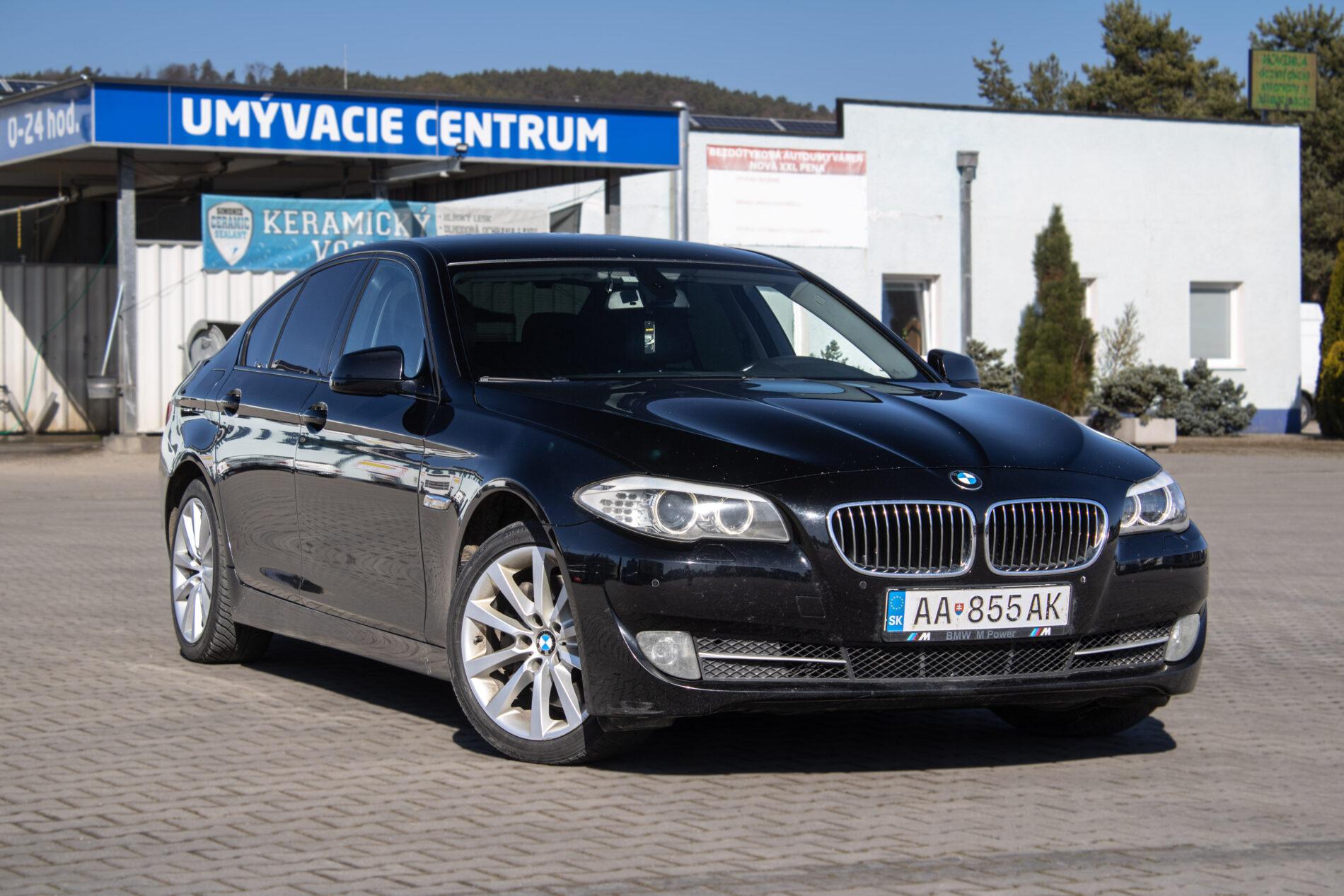 2010 BMW 530d, černá sedan, 468 596 km