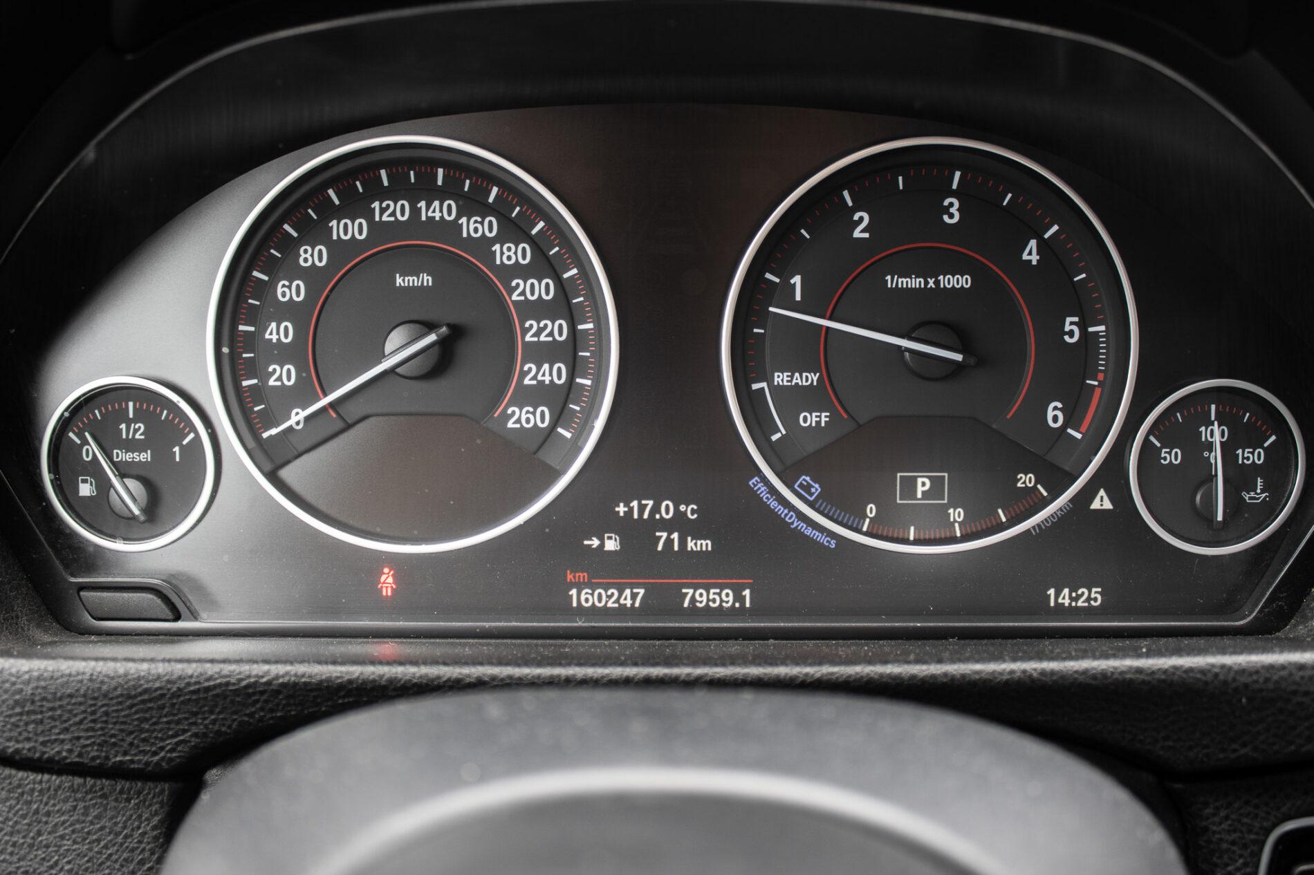 2017 BMW 435d, bílá sedan, 160 247 km