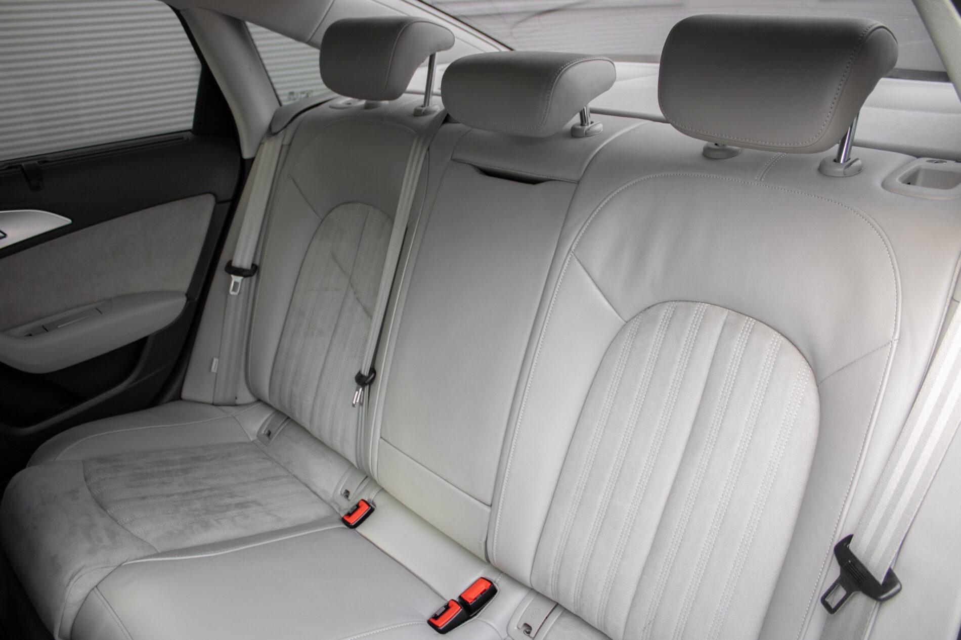 2018 AUDI A6, černá sedan, 282 345 km