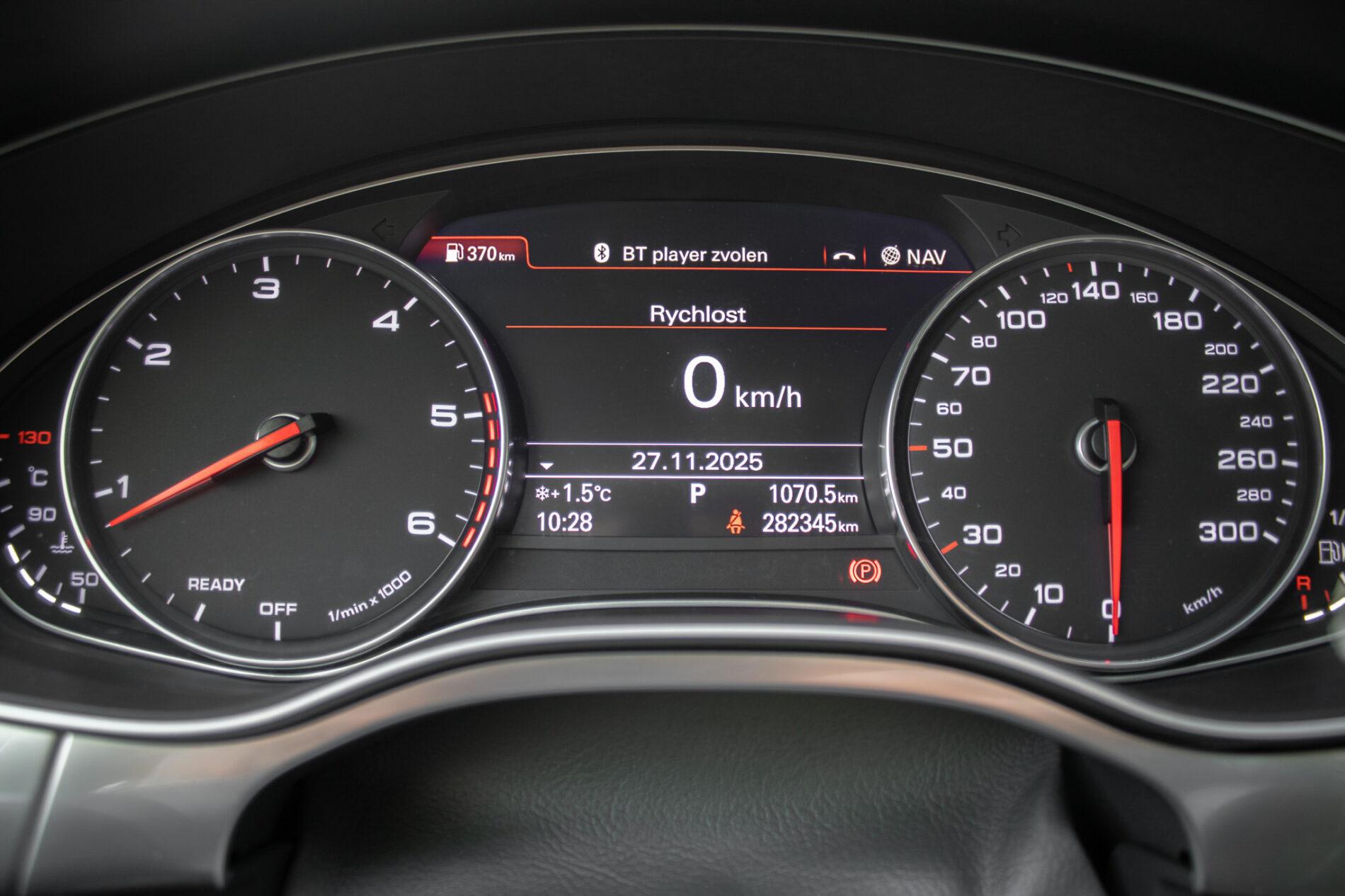 2018 AUDI A6, černá sedan, 282 345 km