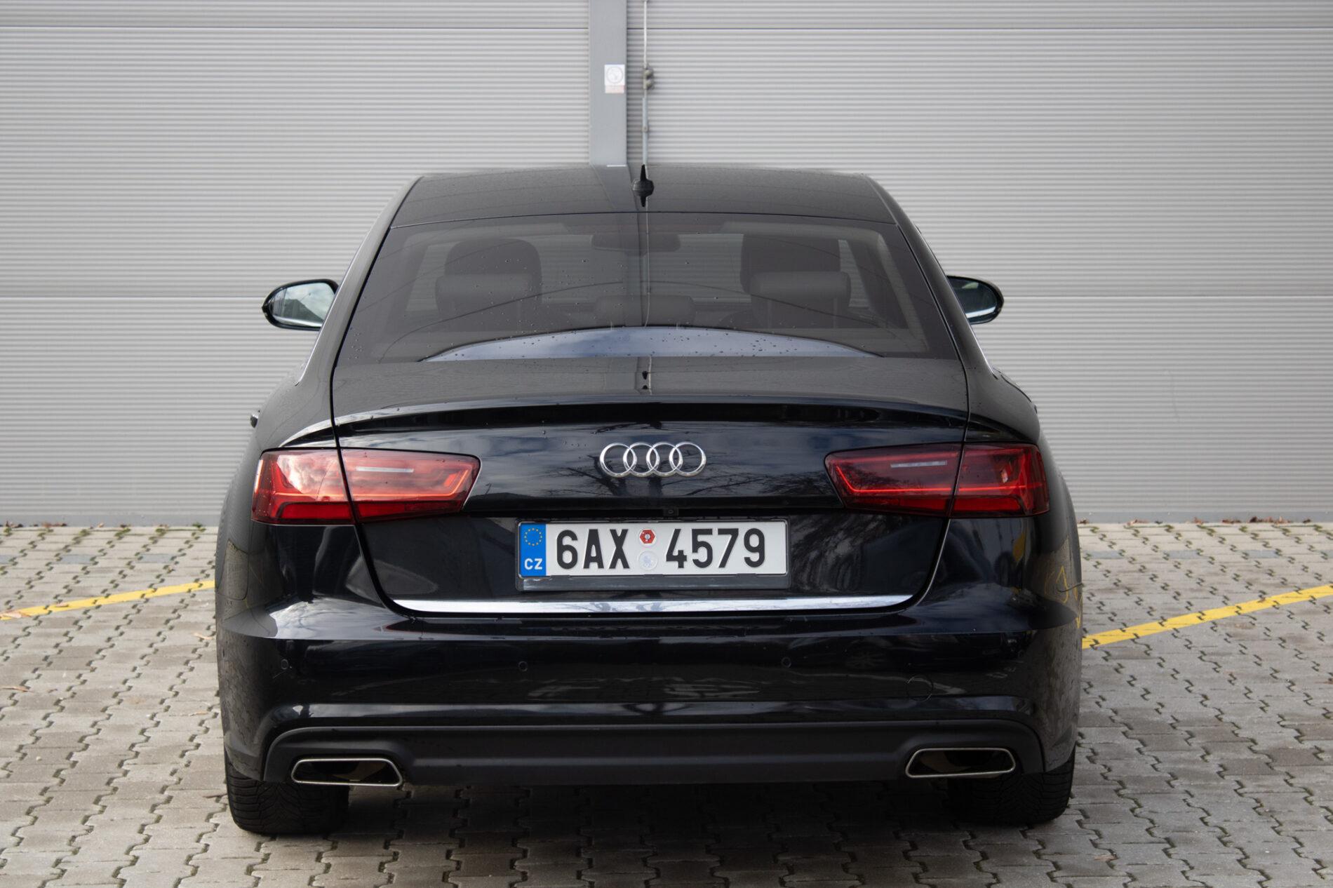 2018 AUDI A6, černá sedan, 282 345 km