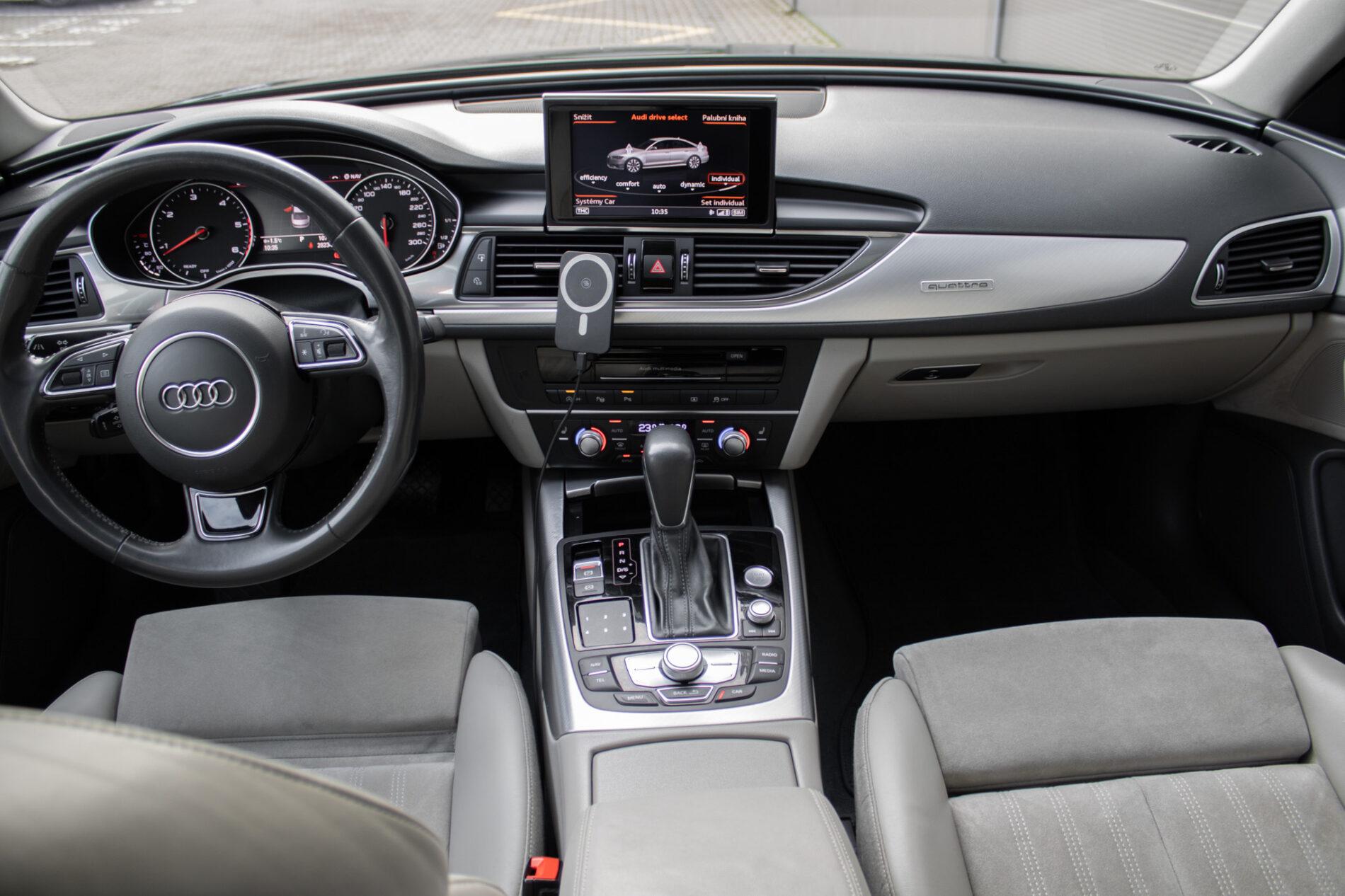 2018 AUDI A6, černá sedan, 282 345 km
