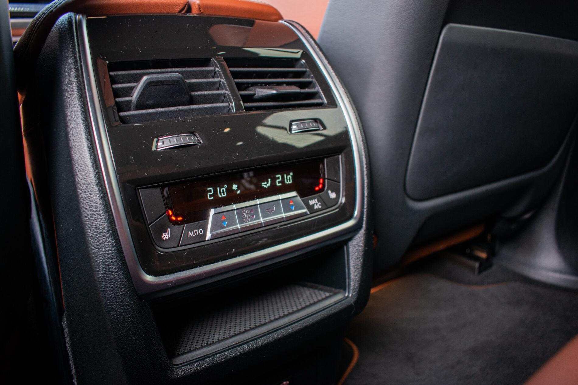 2023 BMW X5 M50i, zelená suv, 47 415 km