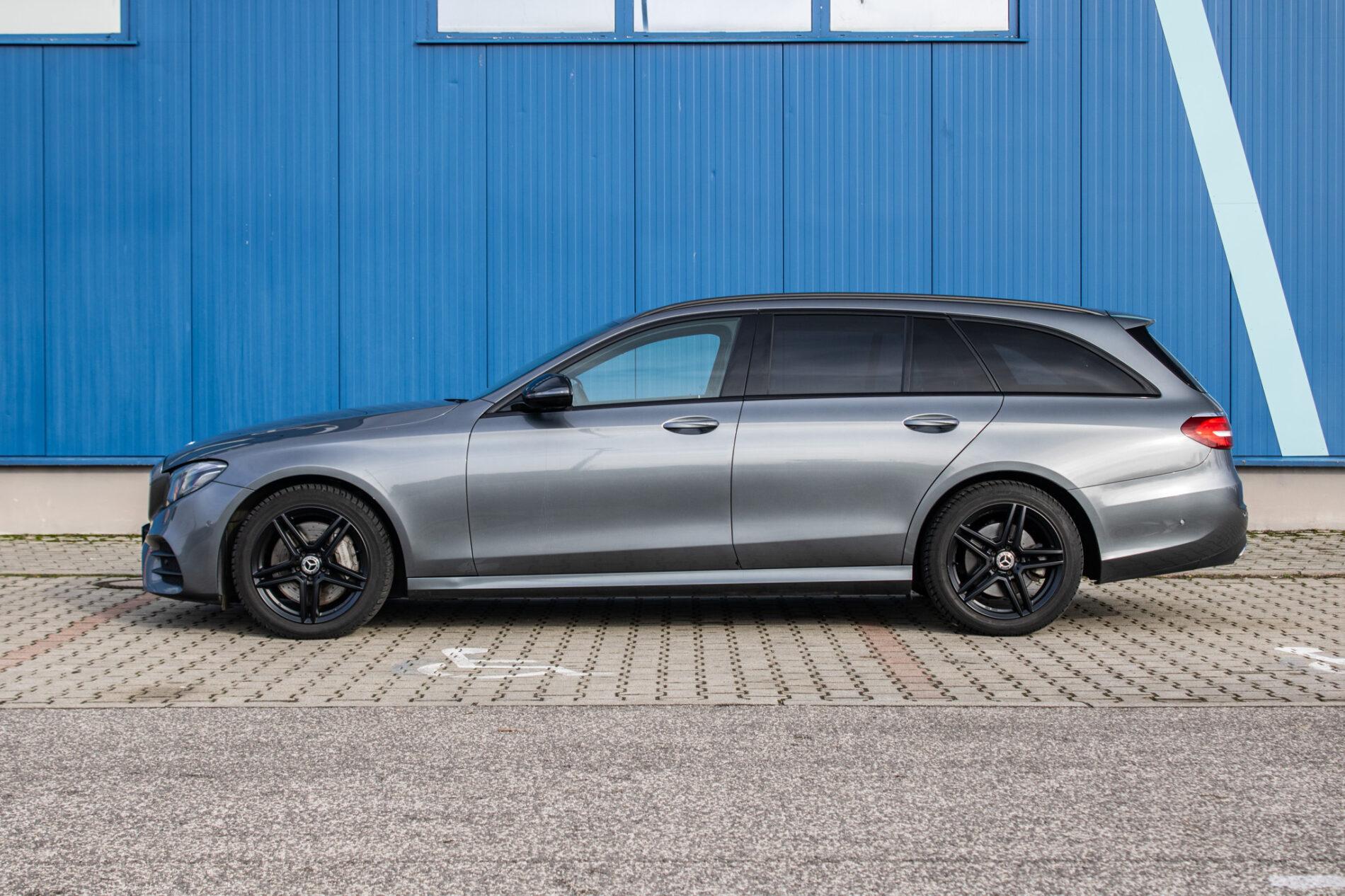 2018 Mercedes-Benz E 350d, šedá kombi, 175 769 km