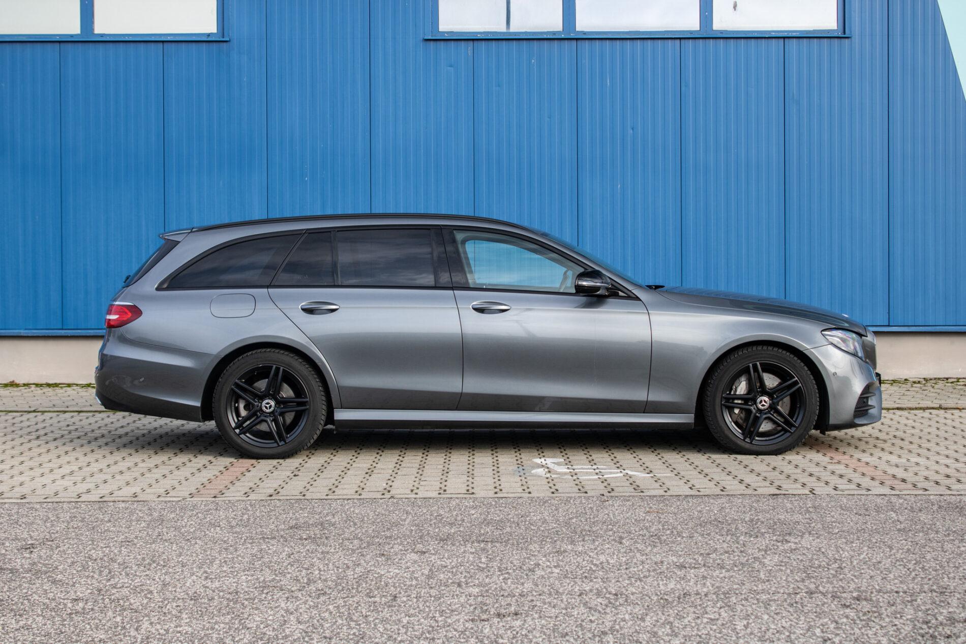 2018 Mercedes-Benz E 350d, šedá kombi, 175 769 km