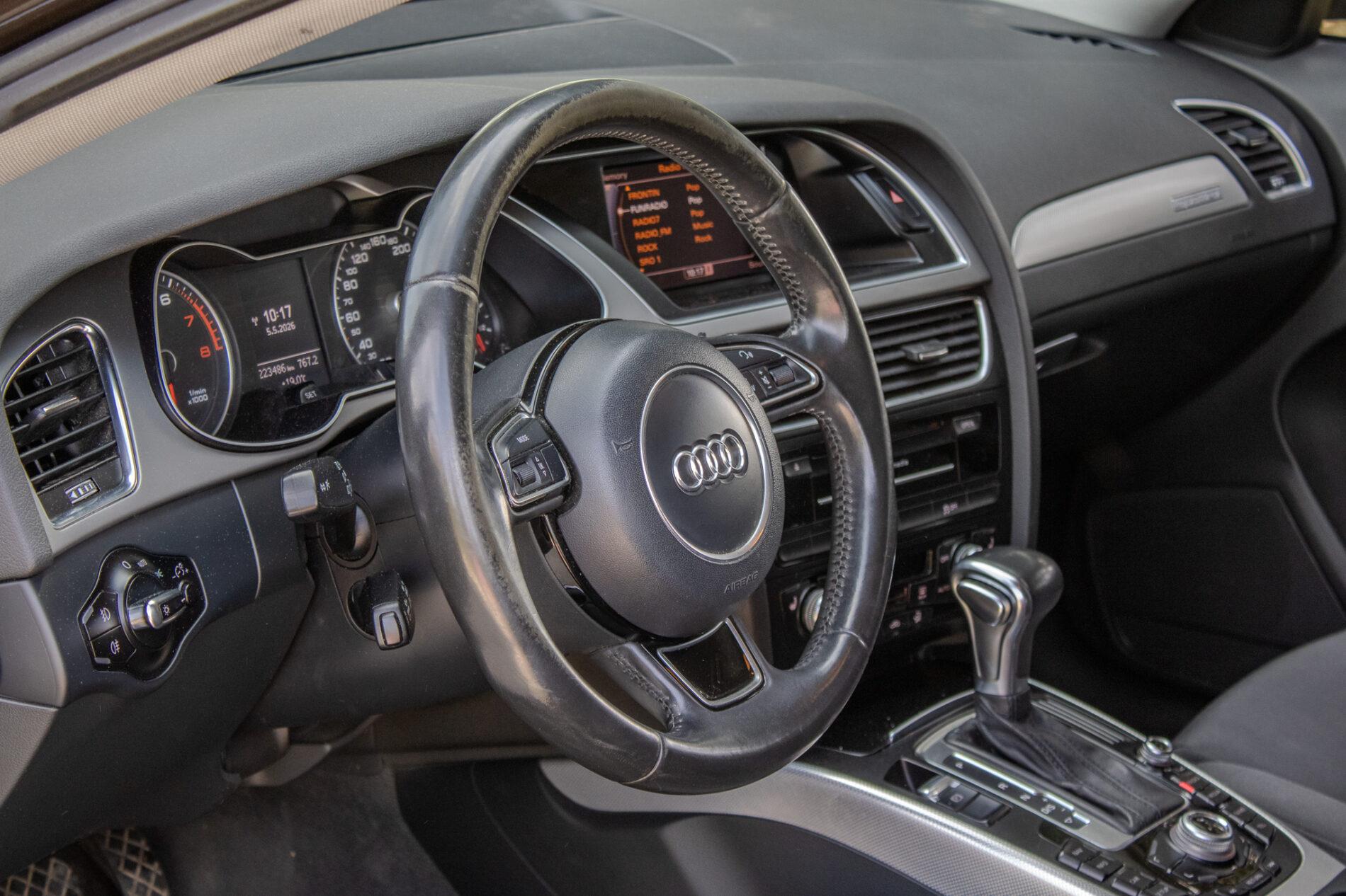 2012 AUDI A4, hnědá kombi, 223 486 km