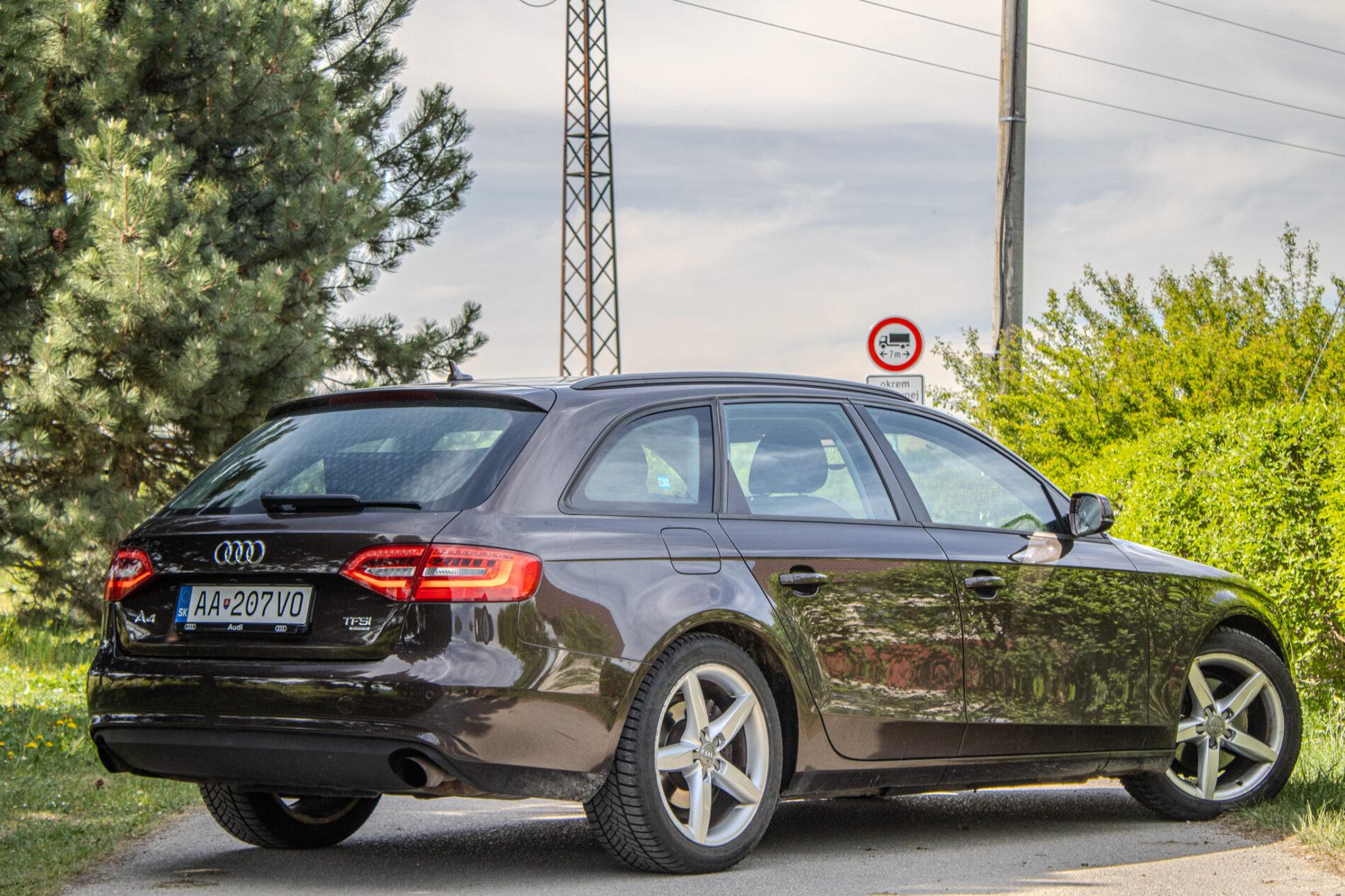 2012 AUDI A4, hnědá kombi, 223 486 km