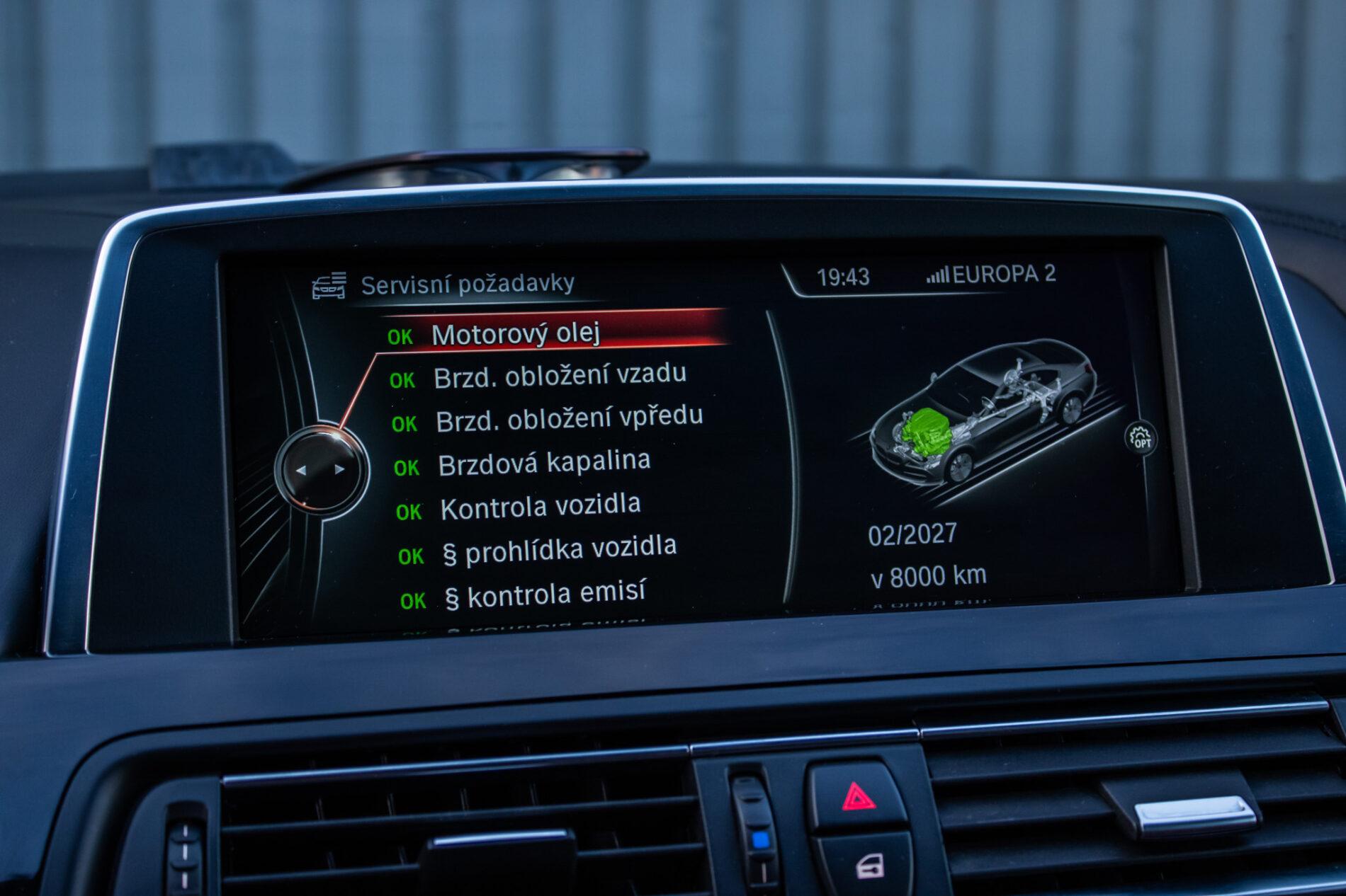 2013 BMW M6, modrá kupé, 57 095 km