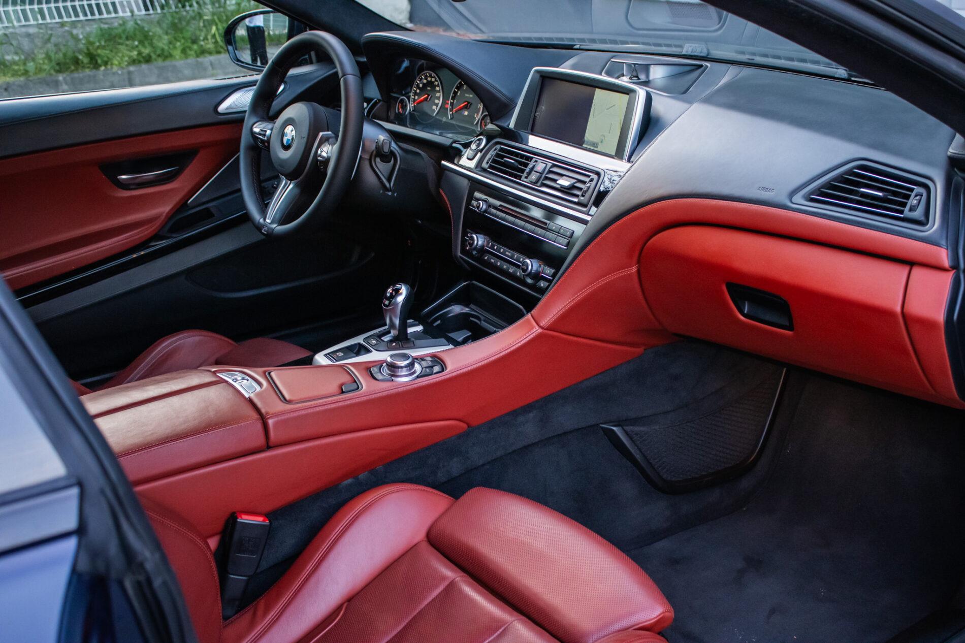 2013 BMW M6, modrá kupé, 57 095 km