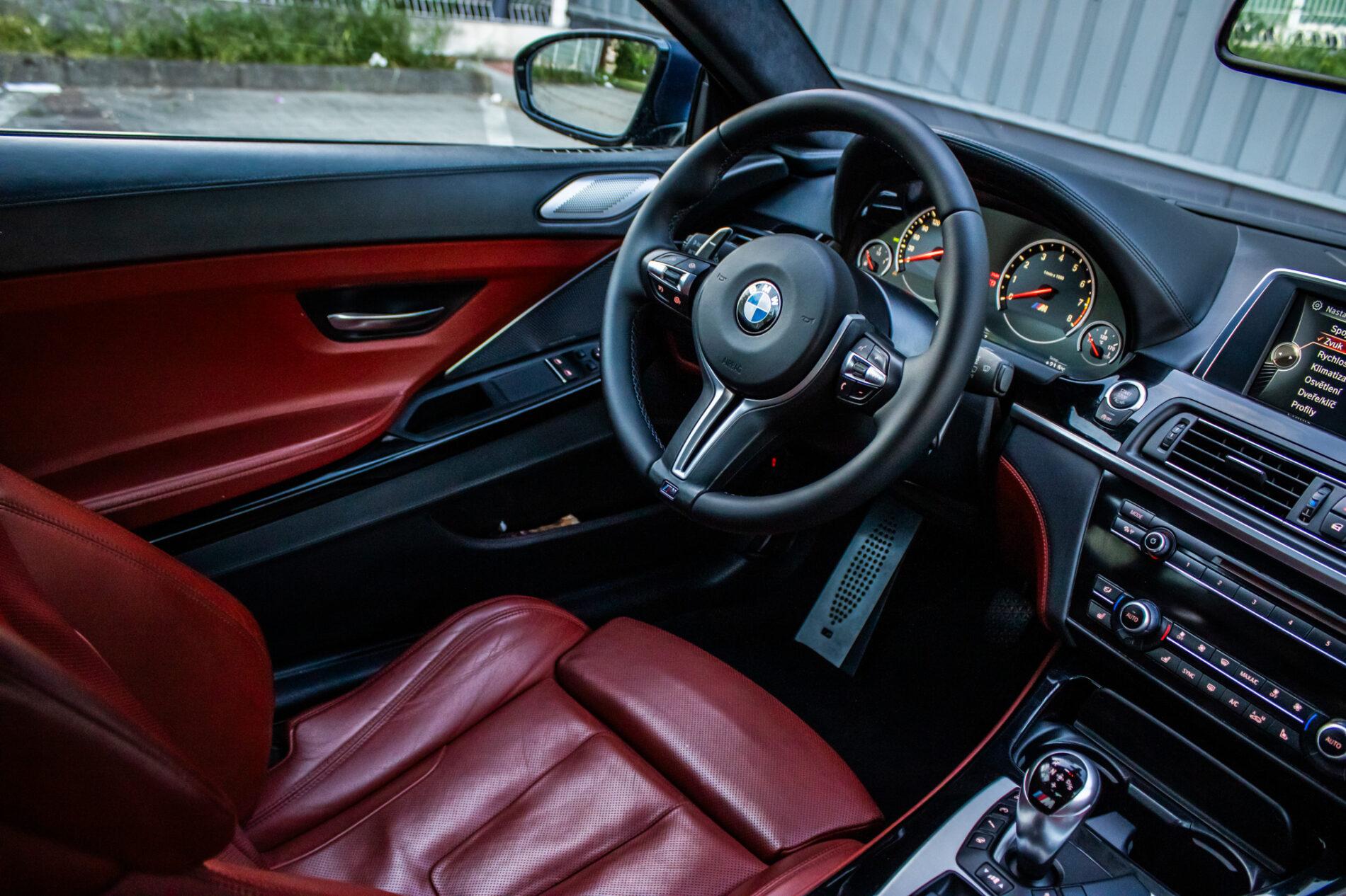 2013 BMW M6, modrá kupé, 57 095 km