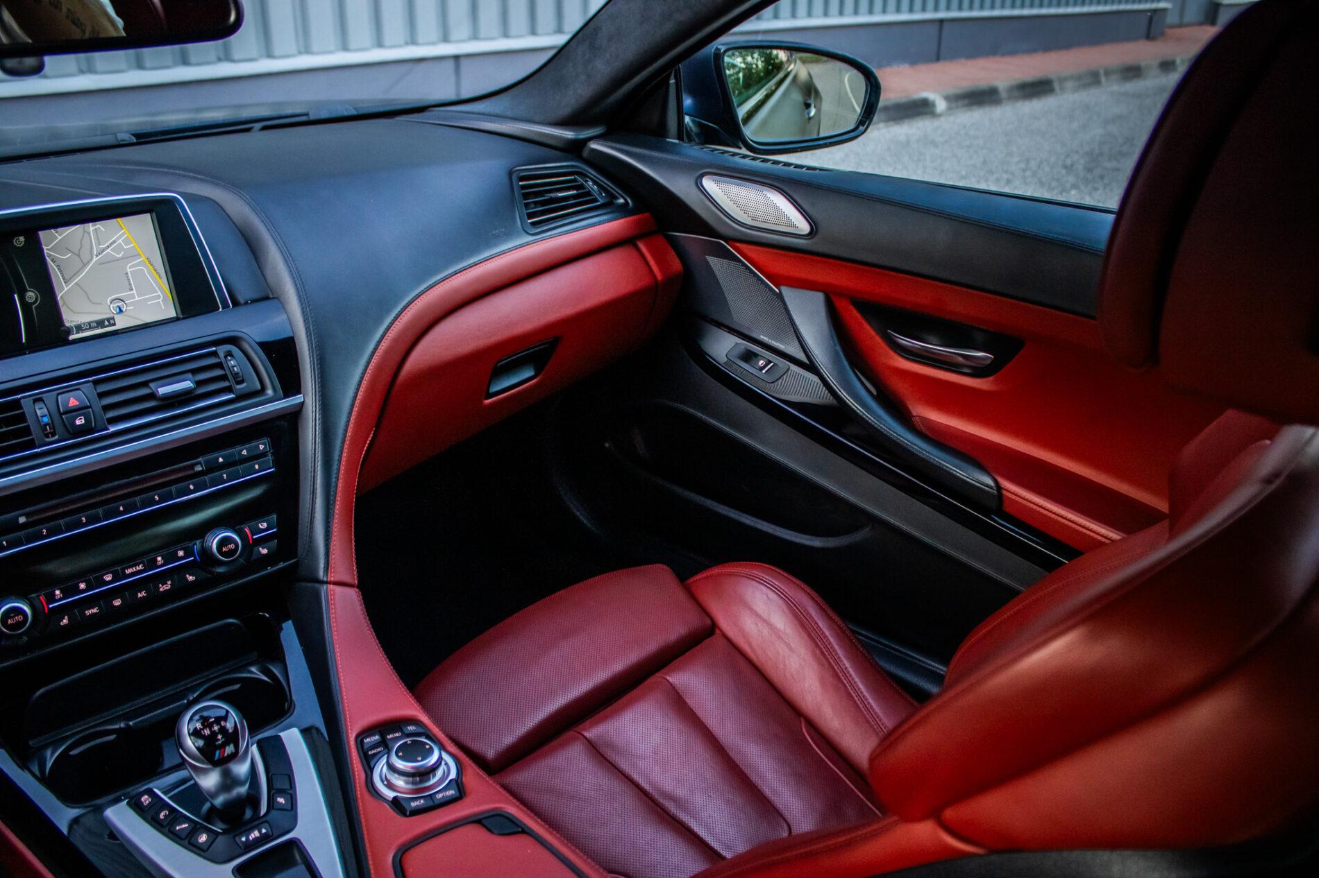 2013 BMW M6, modrá kupé, 57 095 km