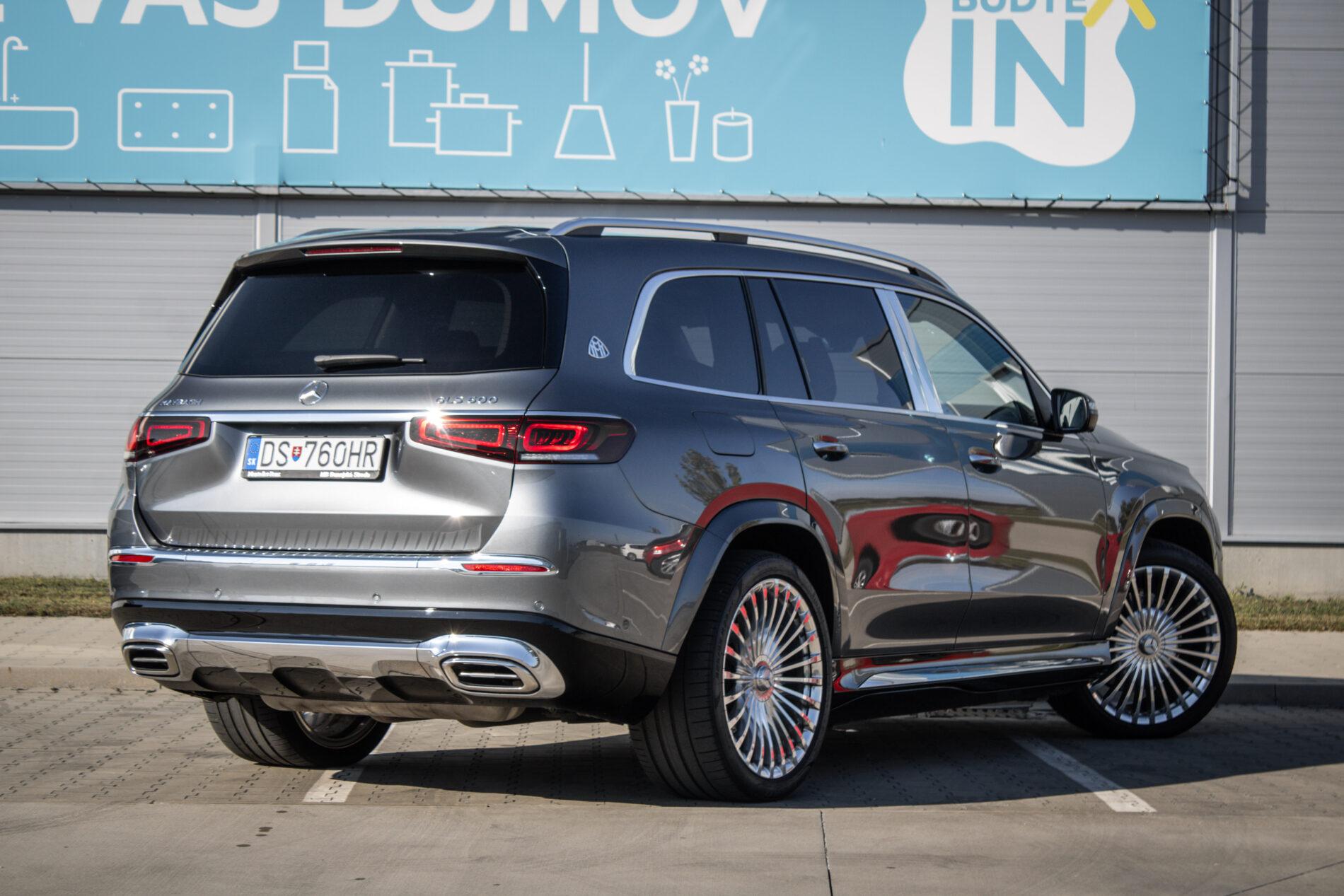 2022 Mercedes-Benz GLS Maybach, šedá suv, 42 000 km