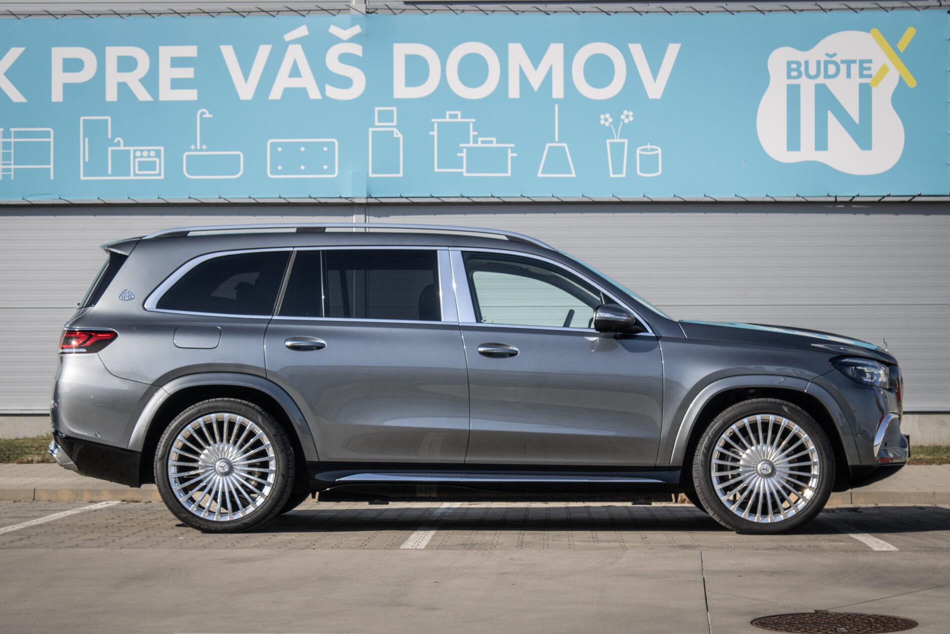 2022 Mercedes-Benz GLS Maybach, šedá suv, 42 000 km