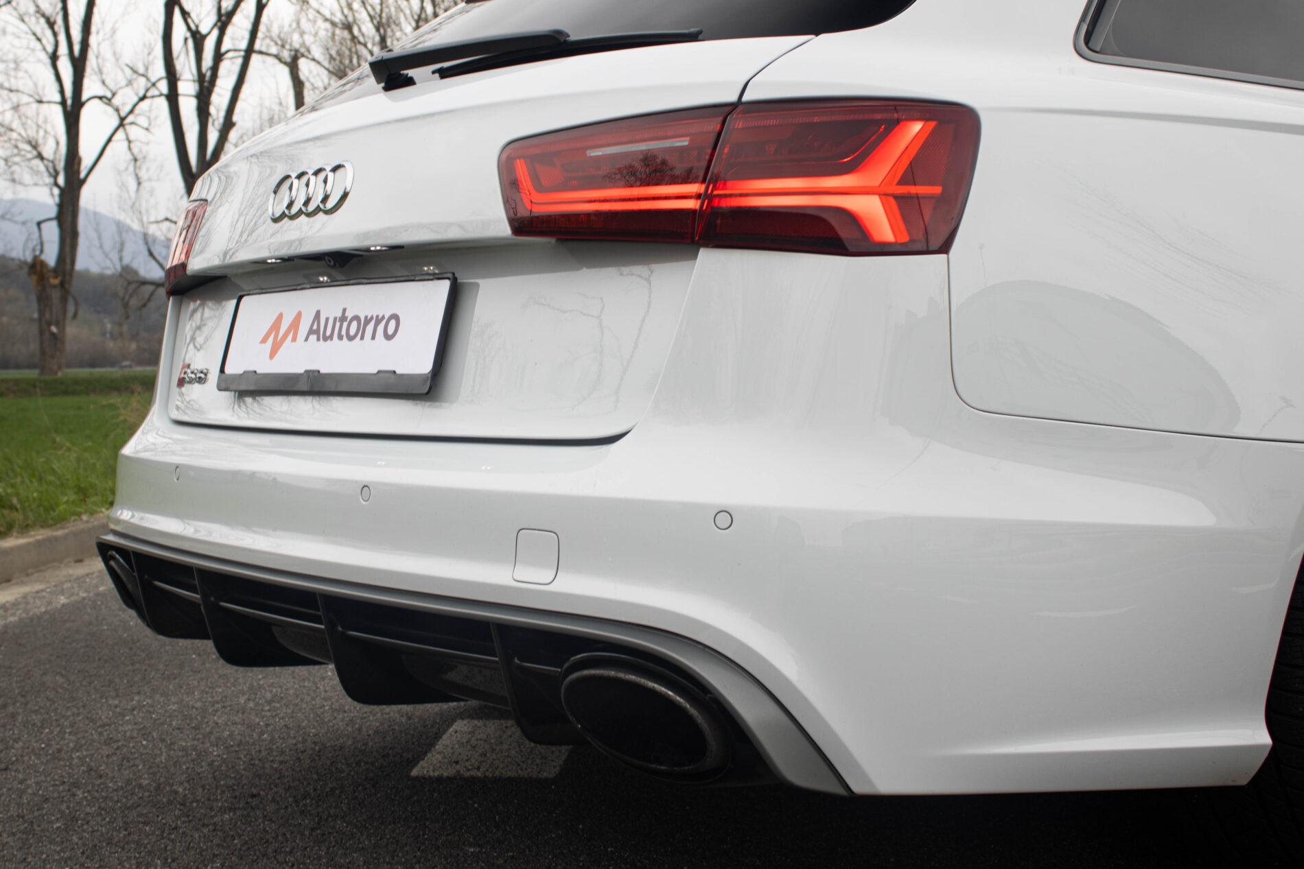 2016 AUDI RS6 Perf., bílá kombi, 167 550 km