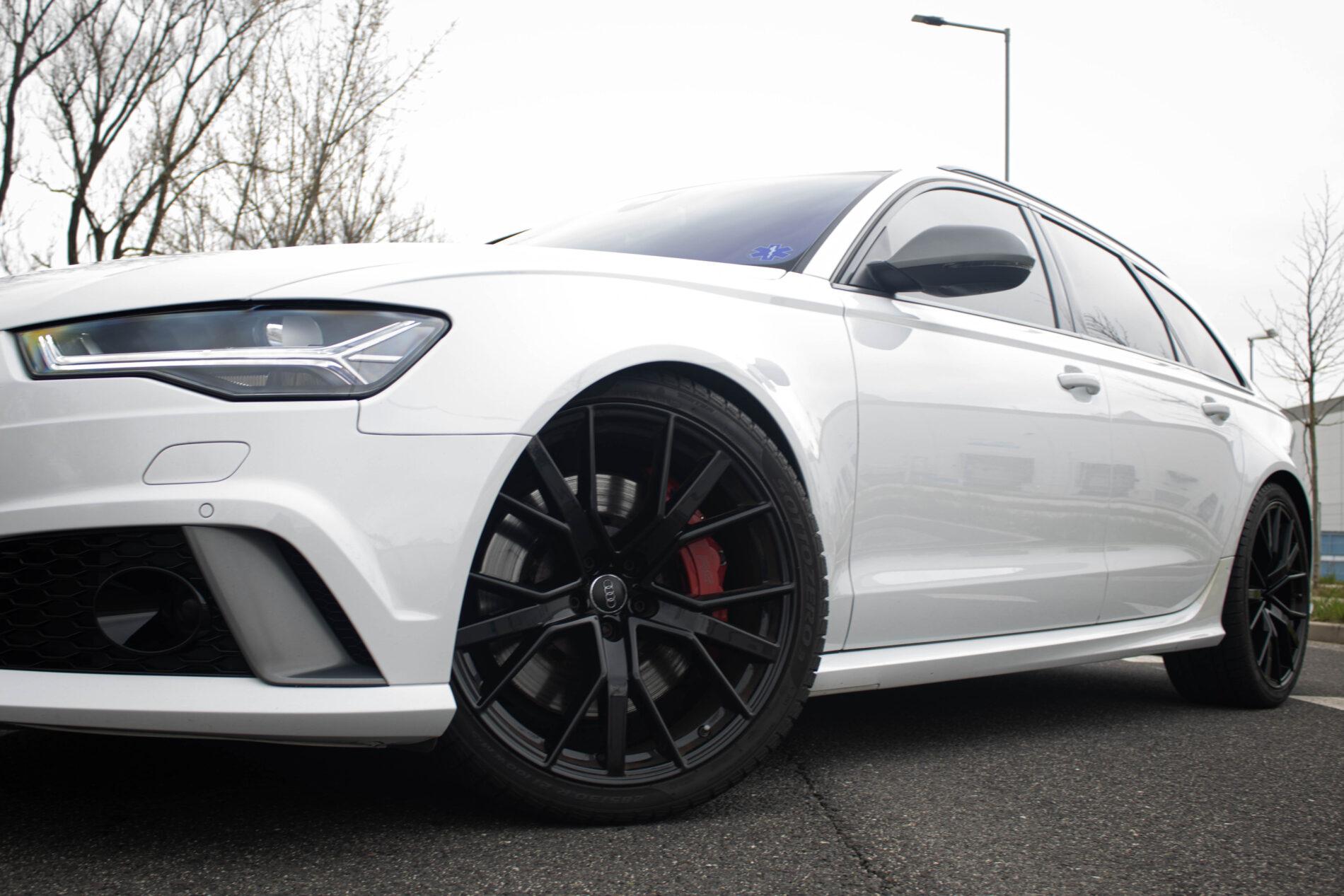 2016 AUDI RS6 Perf., bílá kombi, 167 550 km