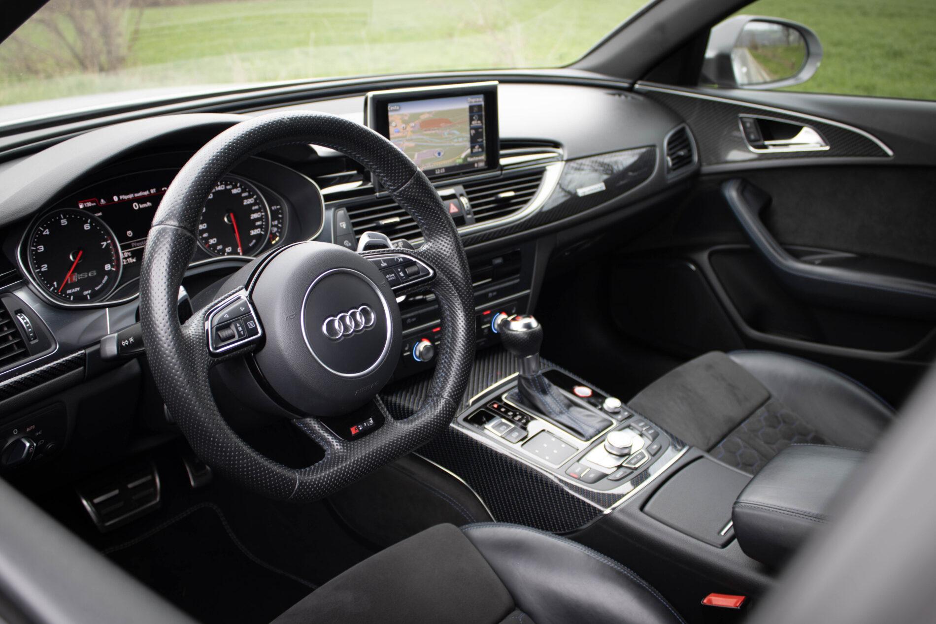 2016 AUDI RS6 Perf., bílá kombi, 167 550 km