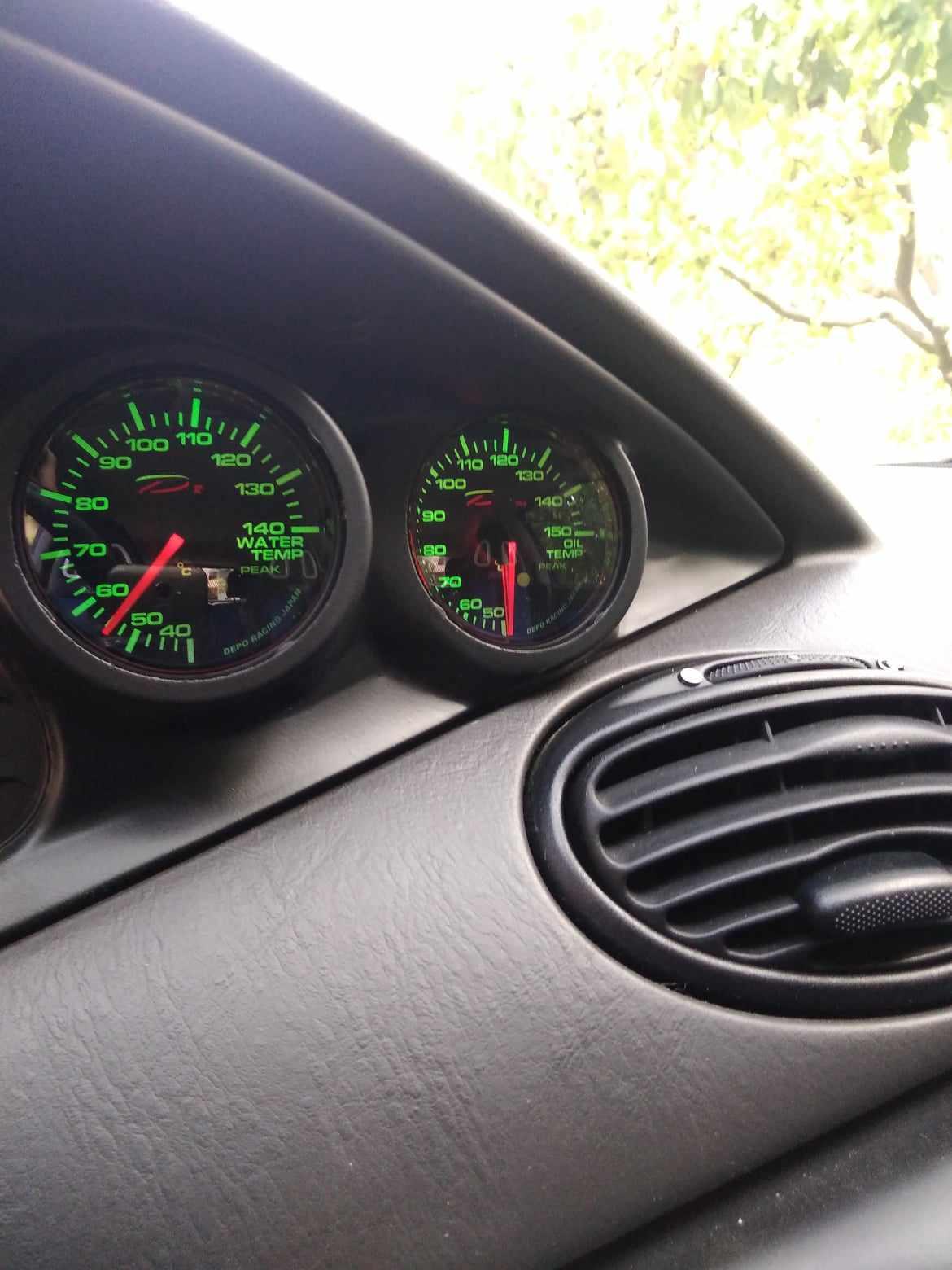 2002 Ford Focus RS, tmavě modrá hatchback, 117 000 km