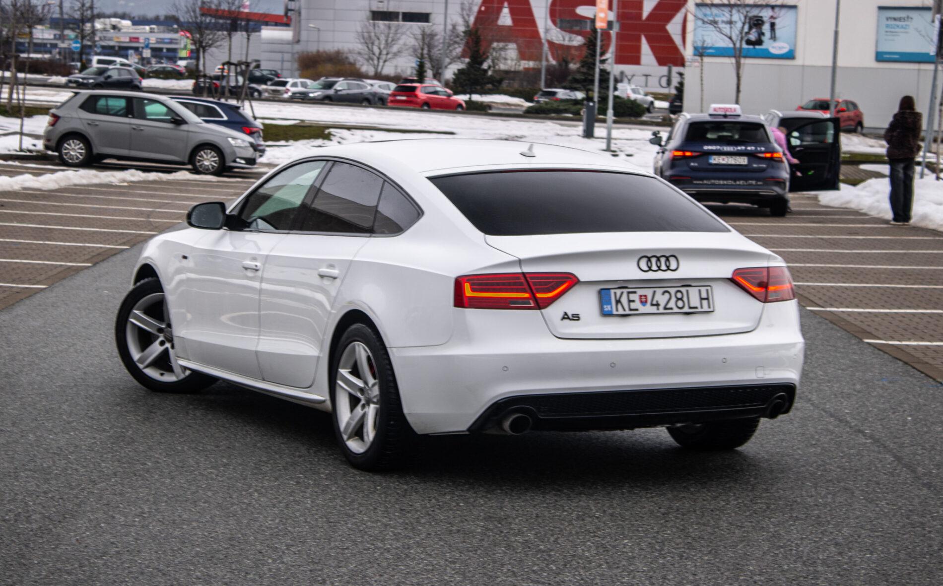 2013 AUDI A5, bílá, 303 000 km