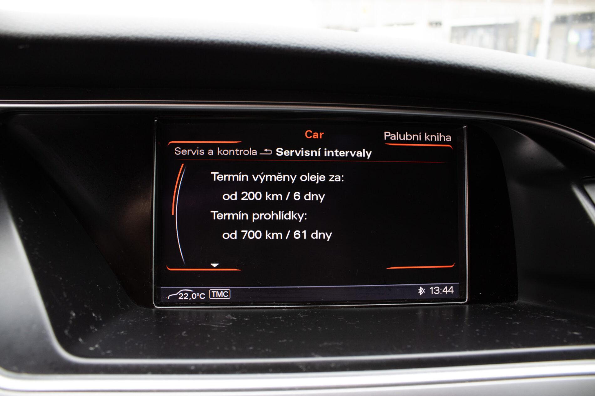 2013 AUDI A5, bílá, 303 000 km