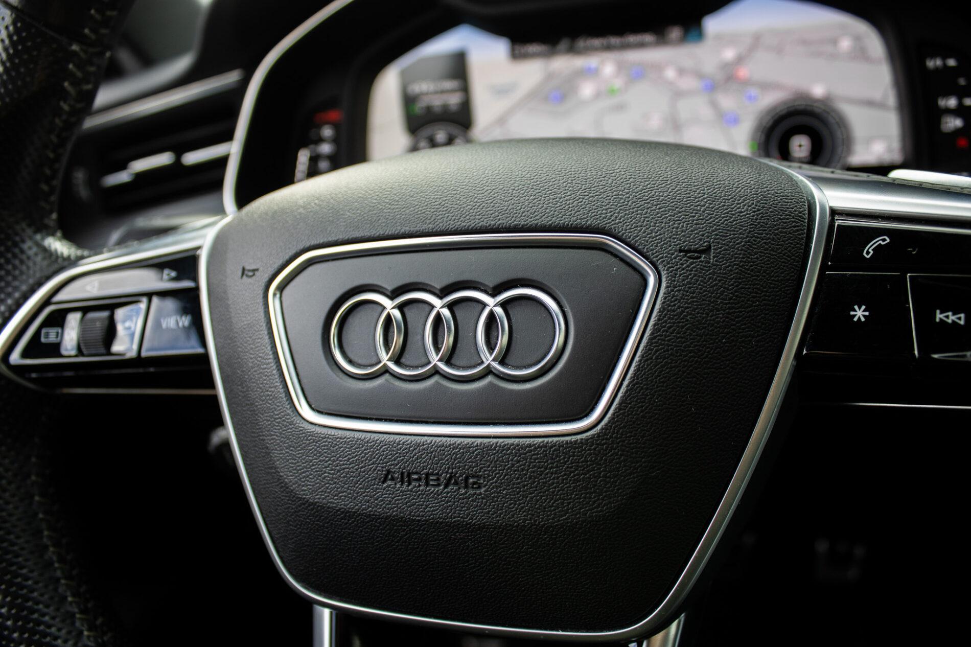 2020 AUDI A6, šedá kombi, 112 831 km