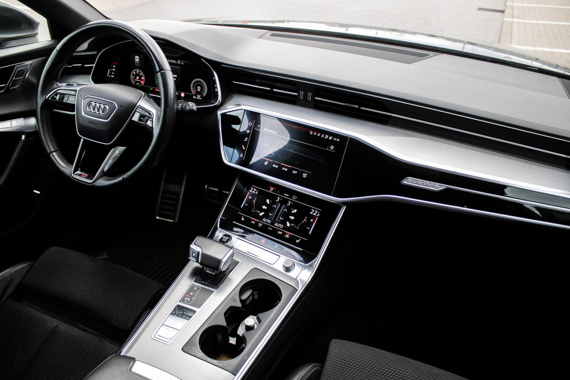 2020 AUDI A6, šedá kombi, 112 831 km