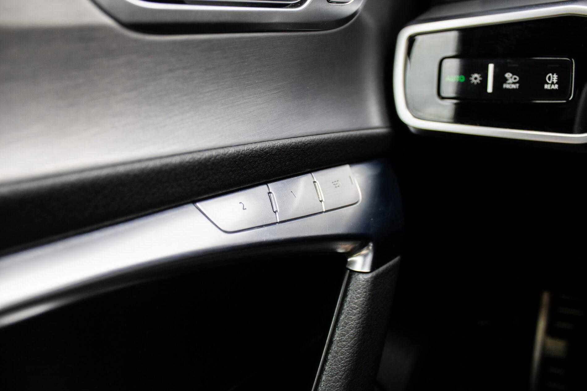 2020 AUDI A6, šedá kombi, 112 831 km