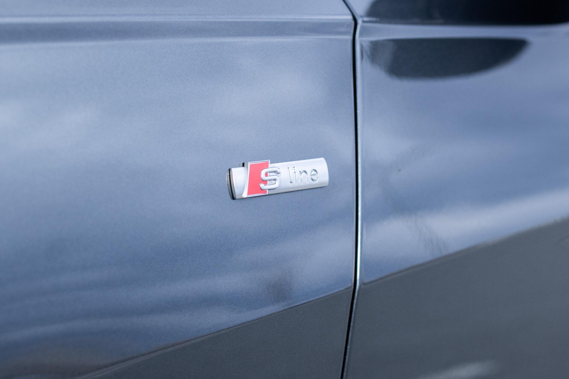 2020 AUDI A6, šedá kombi, 112 831 km