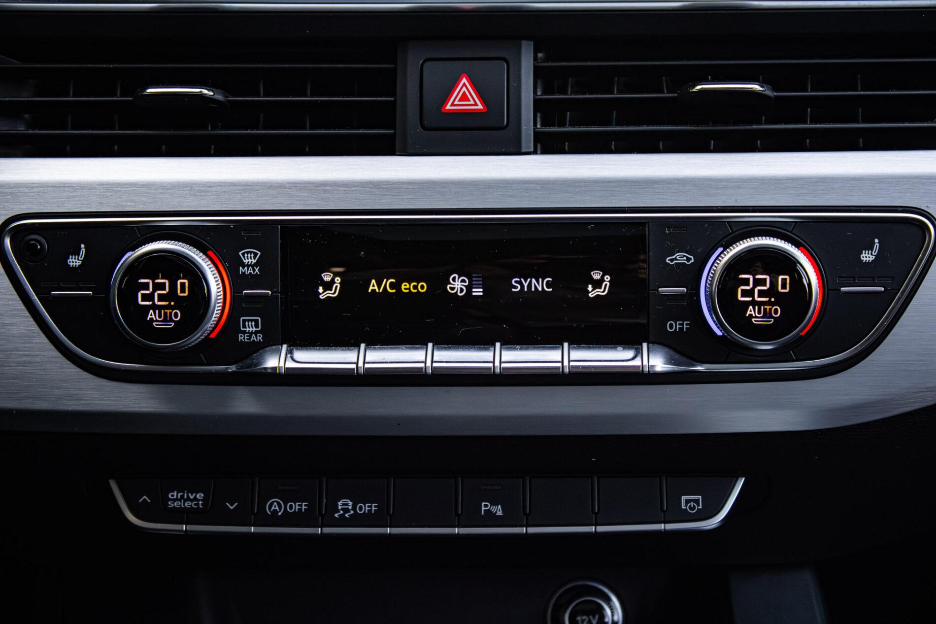 2017 AUDI A4, zelená kombi, 301 102 km