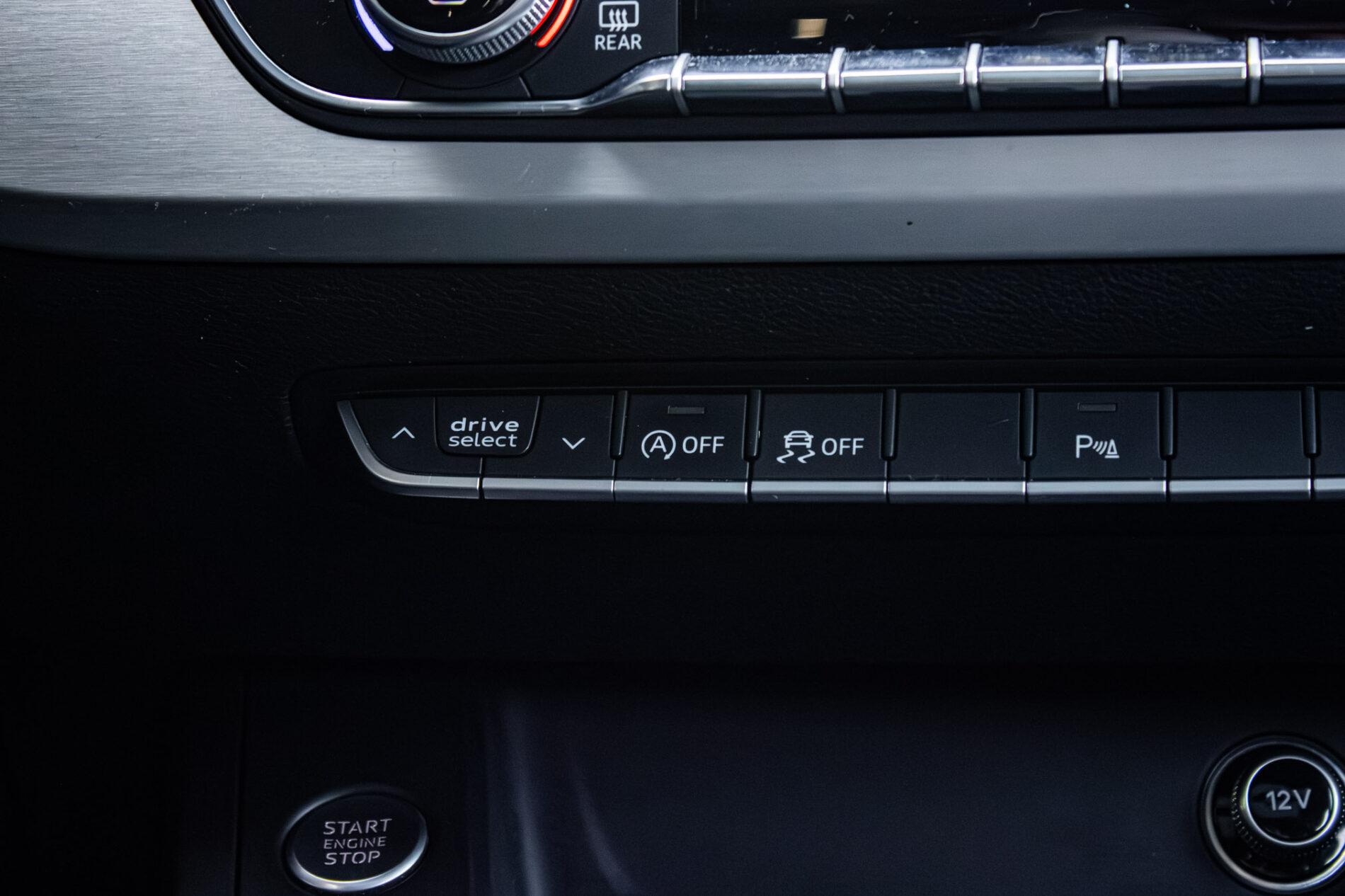 2017 AUDI A4, zelená kombi, 301 102 km