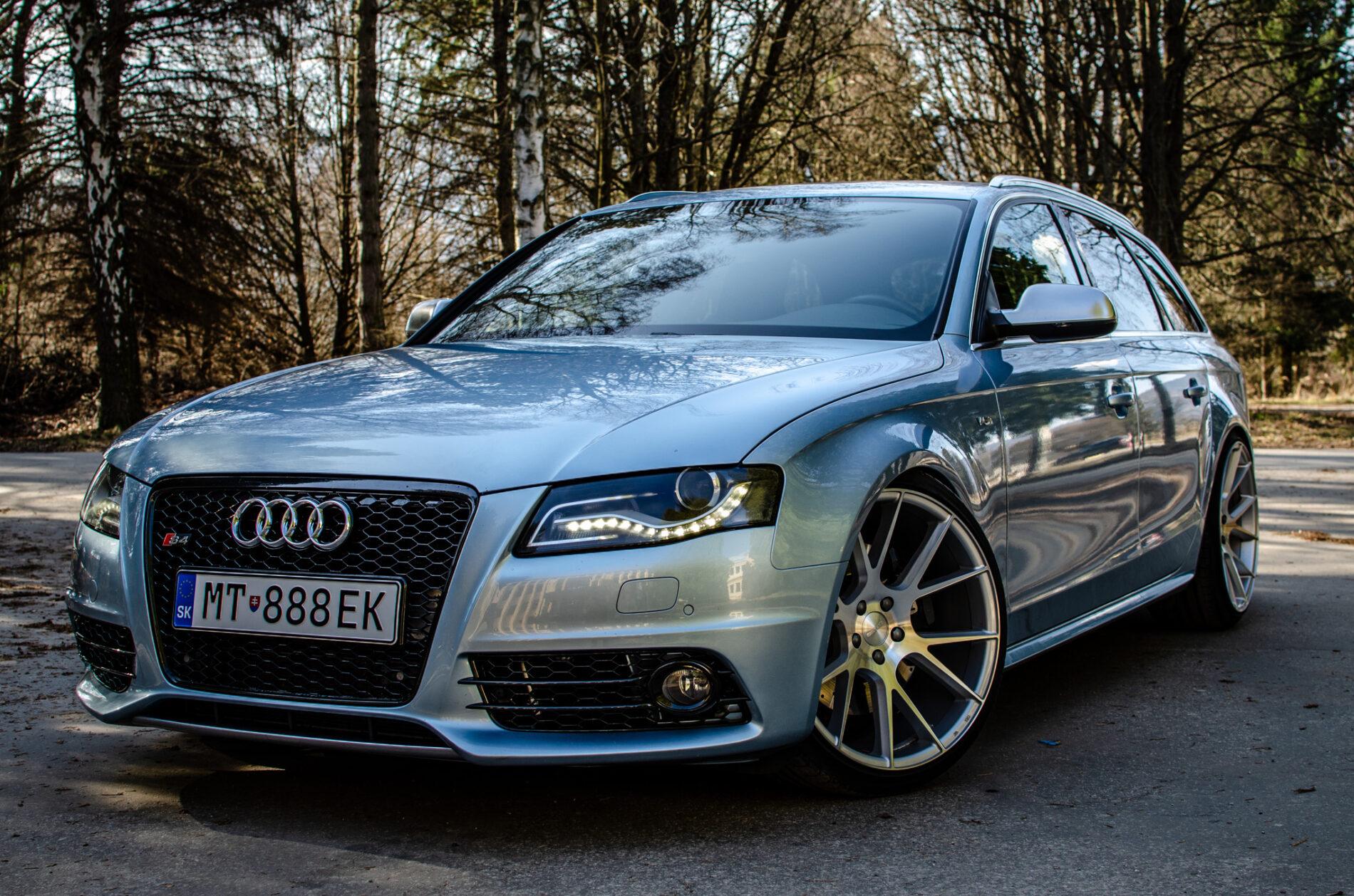 2011 AUDI S4
