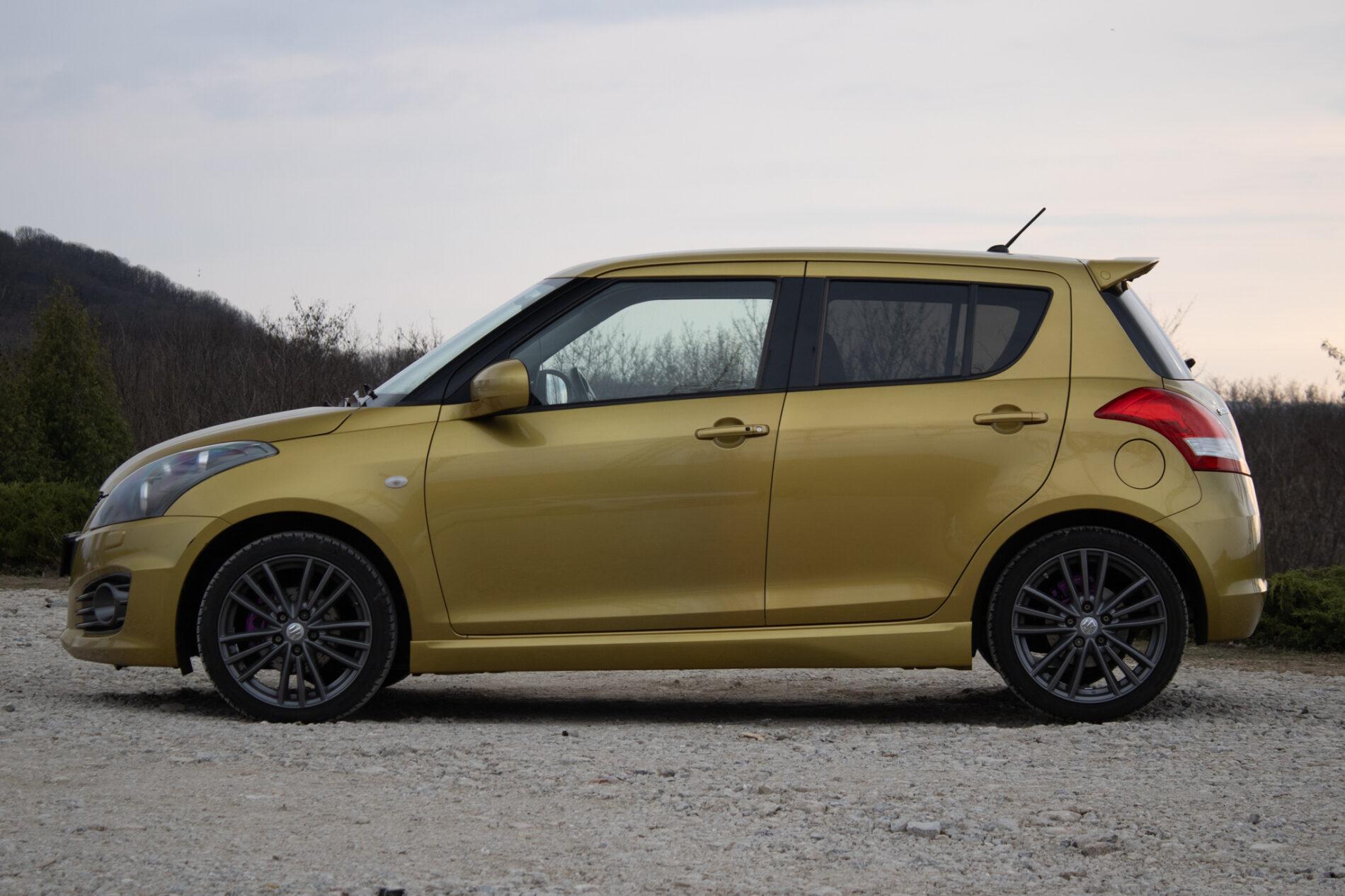 2015 Suzuki Swift Sport, žlutá hatchback, 151 044 km