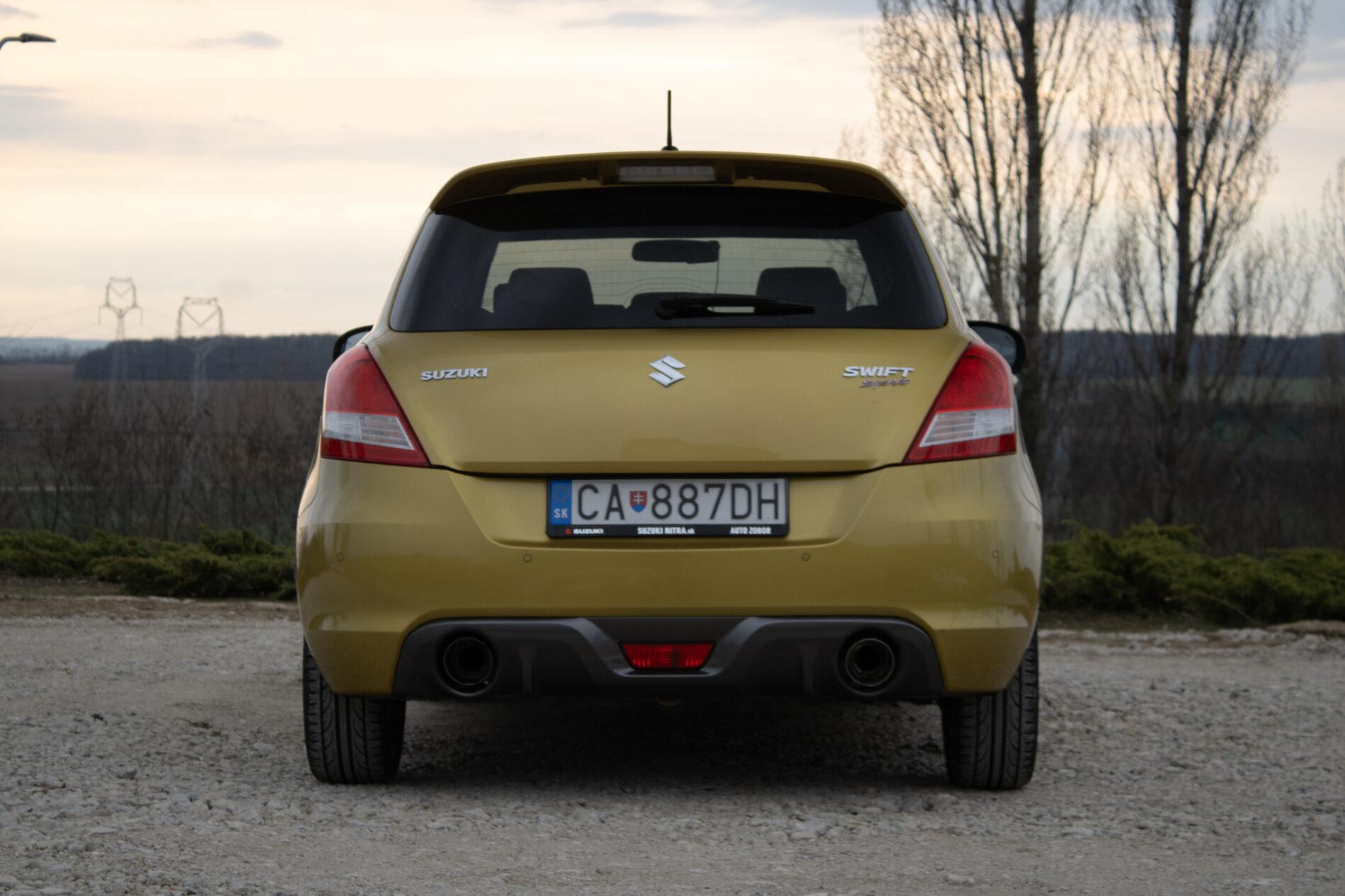 2015 Suzuki Swift Sport, žlutá hatchback, 151 044 km
