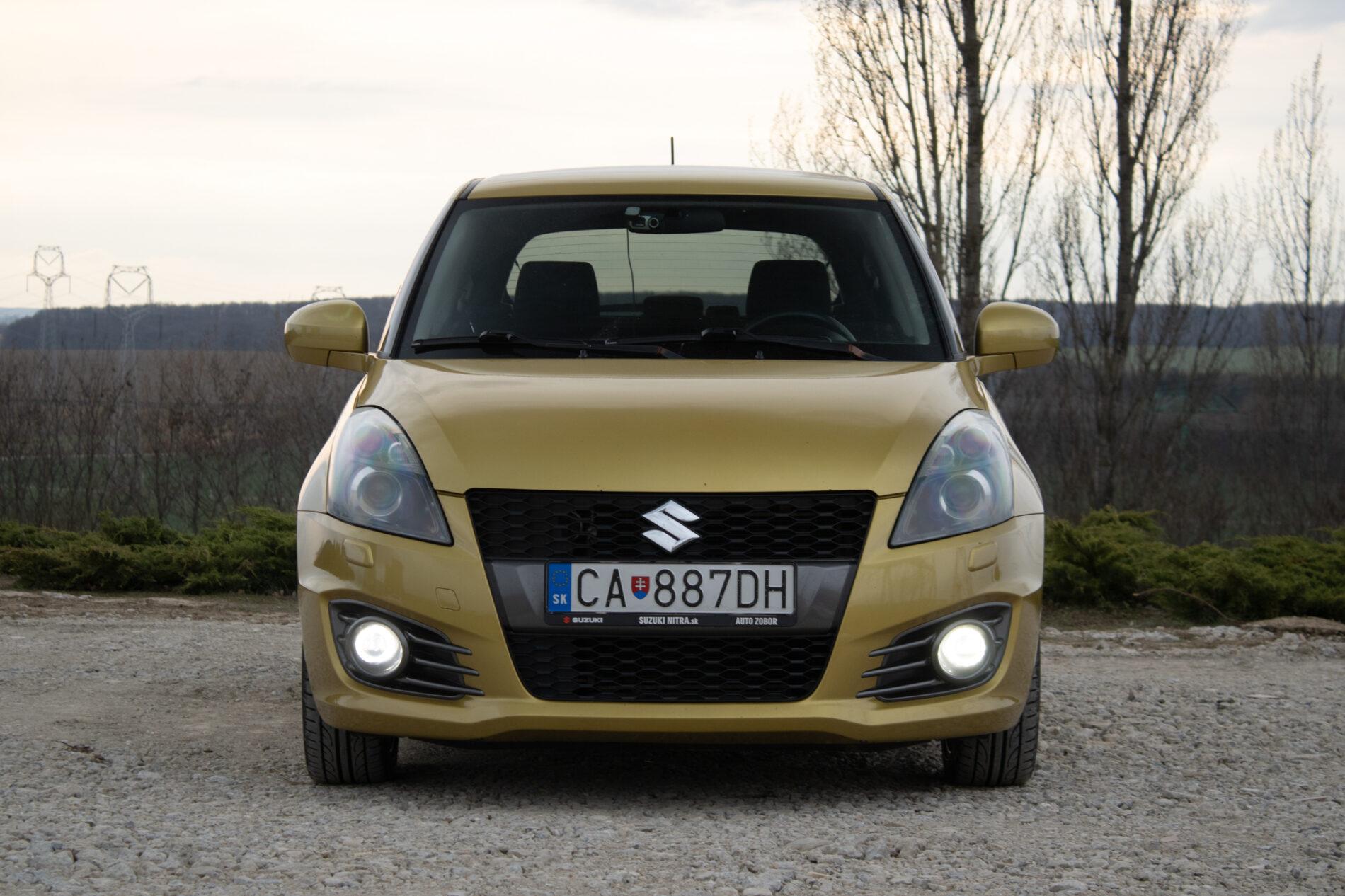 2015 Suzuki Swift Sport, žlutá hatchback, 151 044 km
