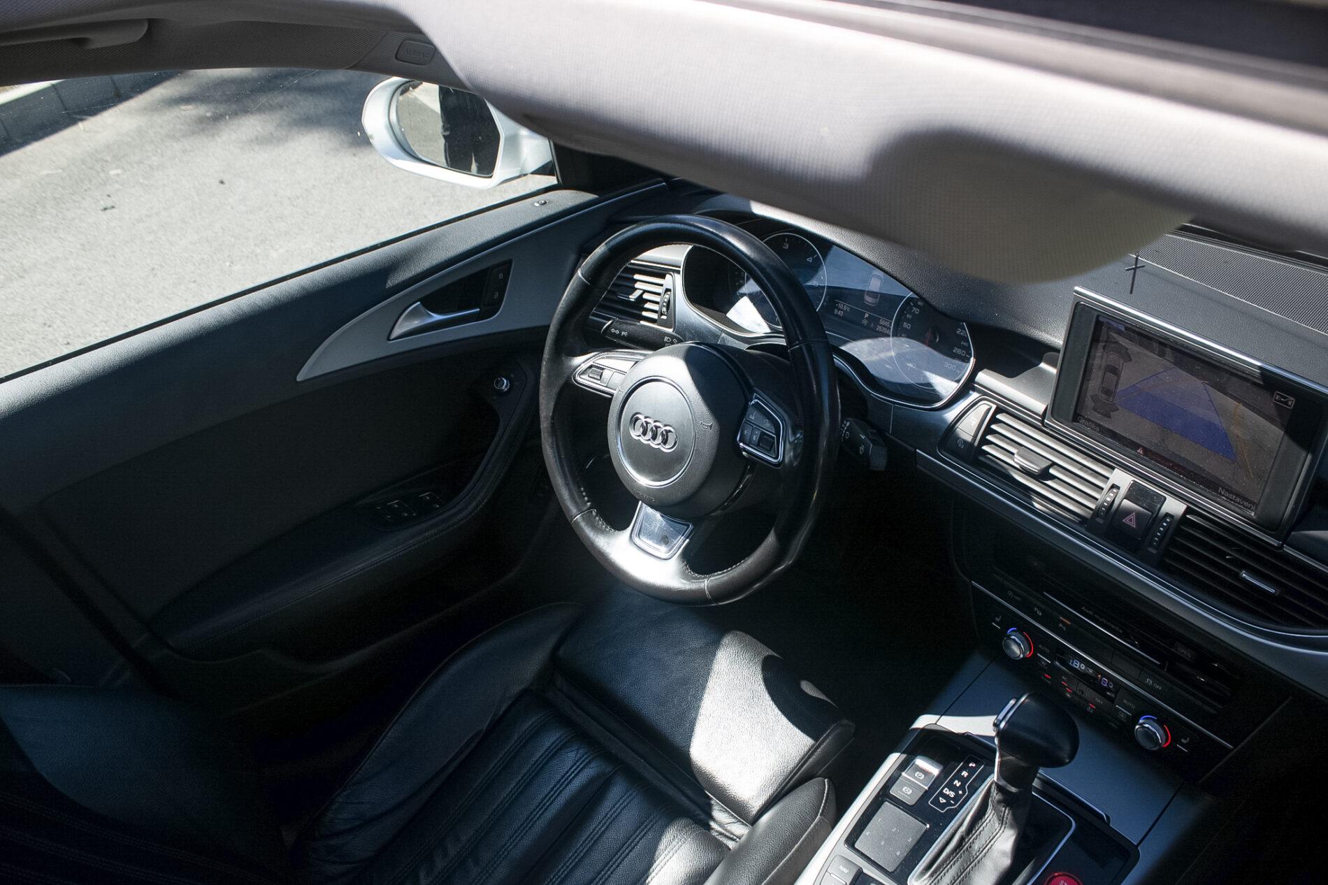 2012 AUDI A6, šedá sedan, 257 048 km
