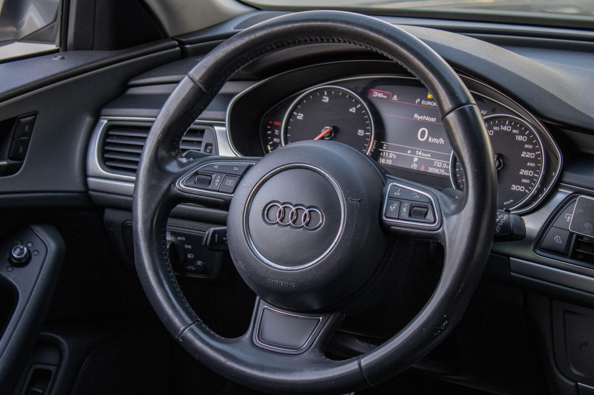 2011 AUDI A6, šedá kombi, 309 675 km