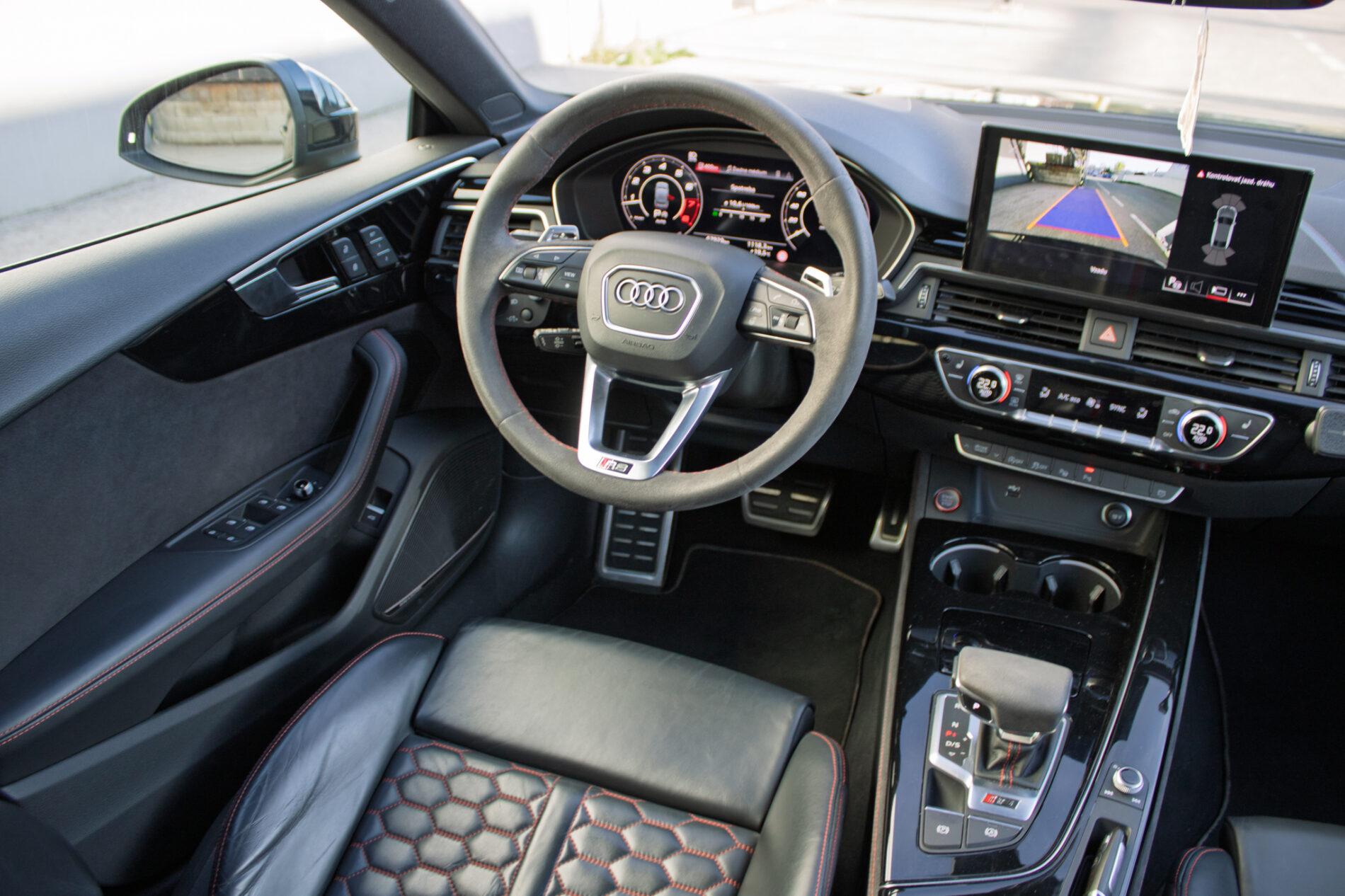 2022 AUDI RS5, černá hatchback, 67 929 km