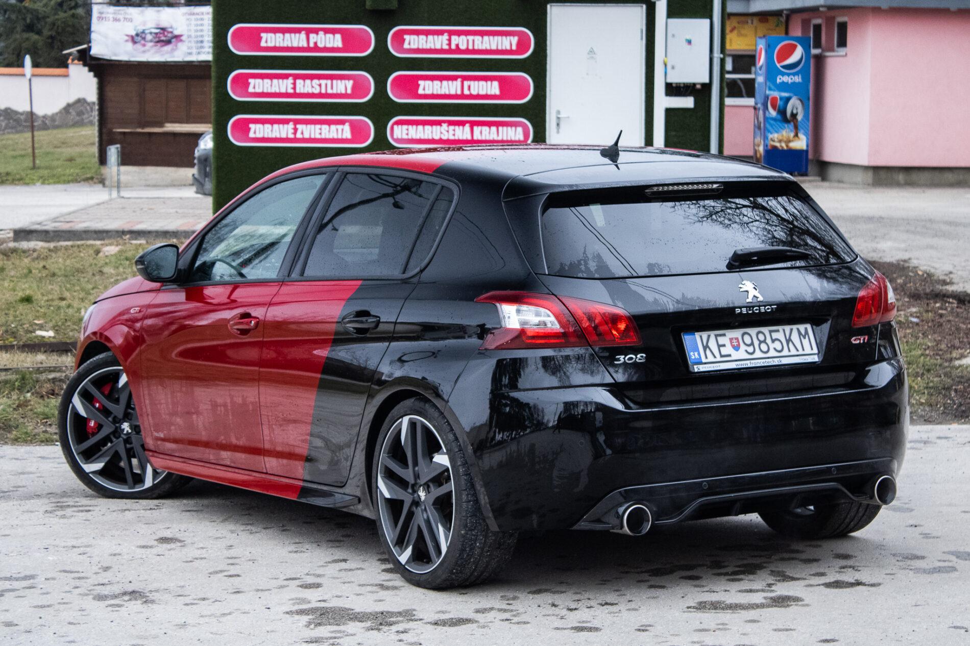 2016 Peugeot 308 GTi, červená hatchback, 30 692 km