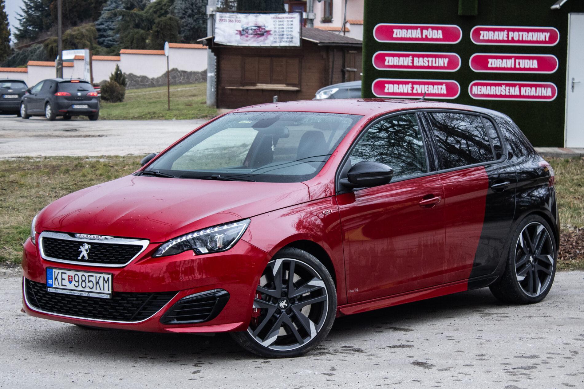 2016 Peugeot 308 GTi, červená hatchback, 30 692 km