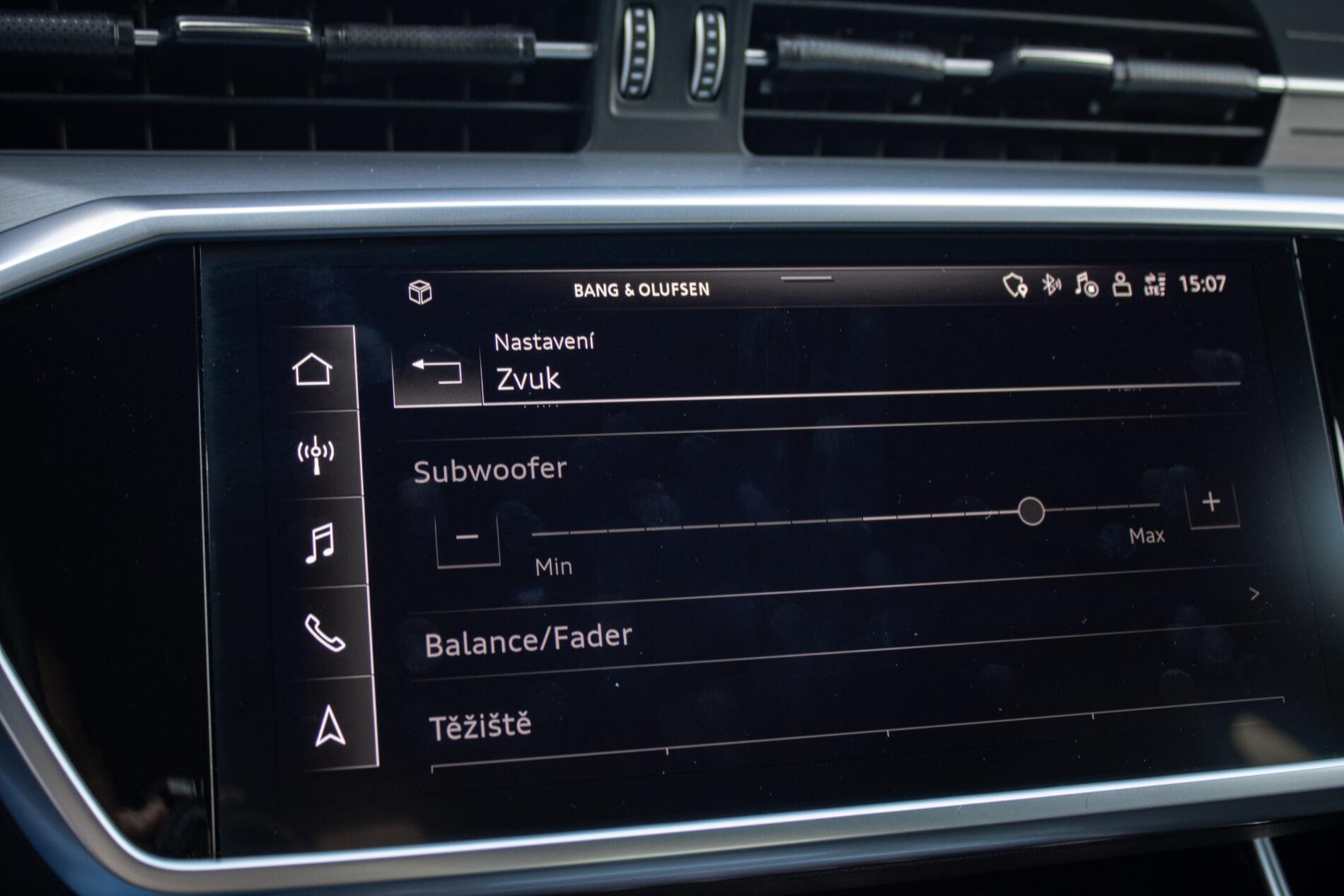 2021 AUDI S6, modrá sedan, 99 467 km