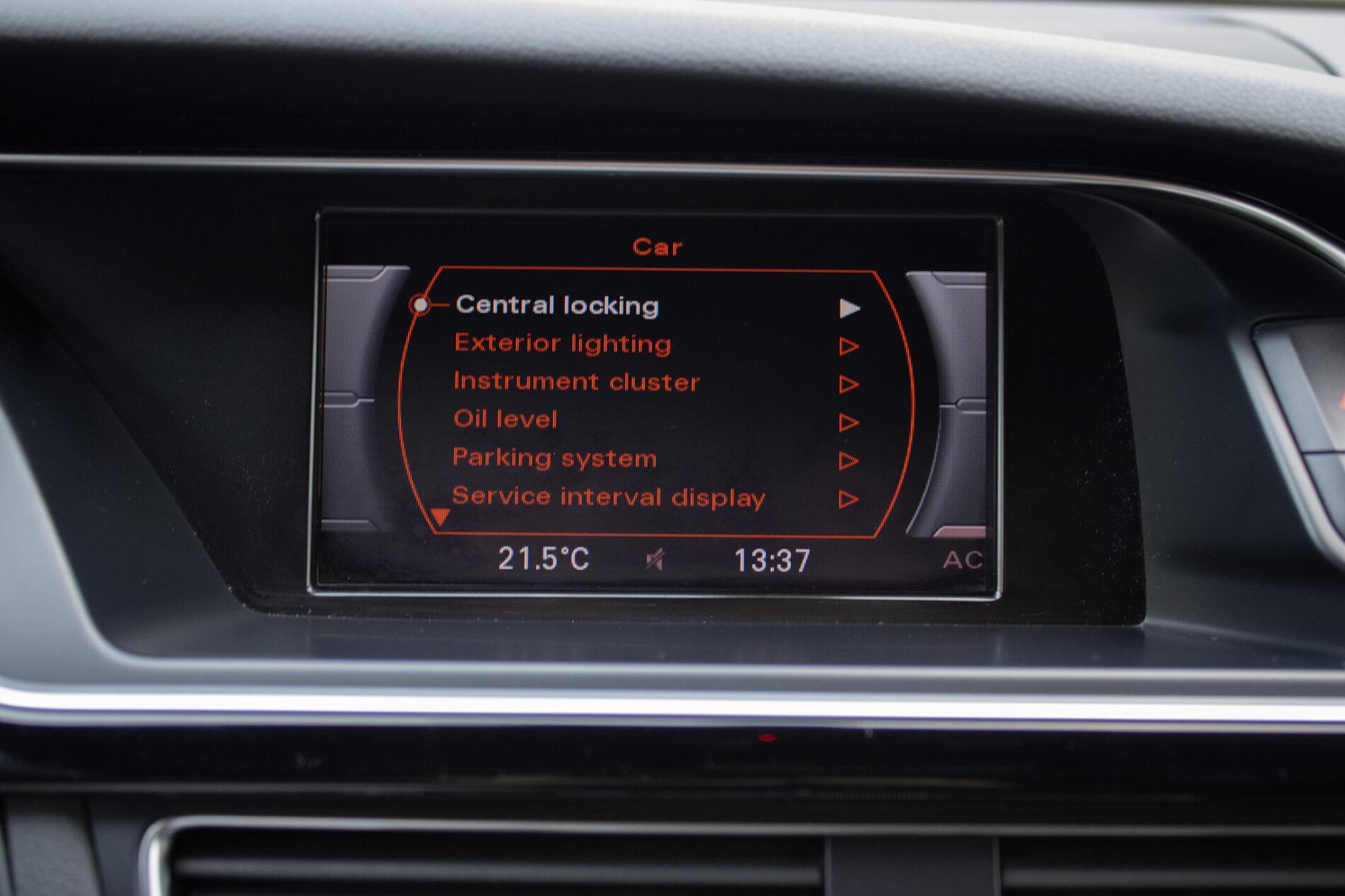 2015 AUDI A5, šedá, 178 367 km