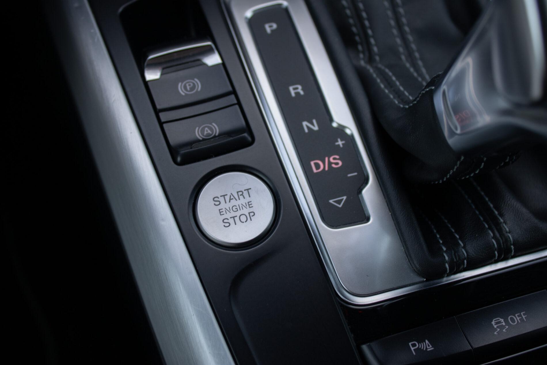 2015 AUDI A5, šedá, 178 367 km